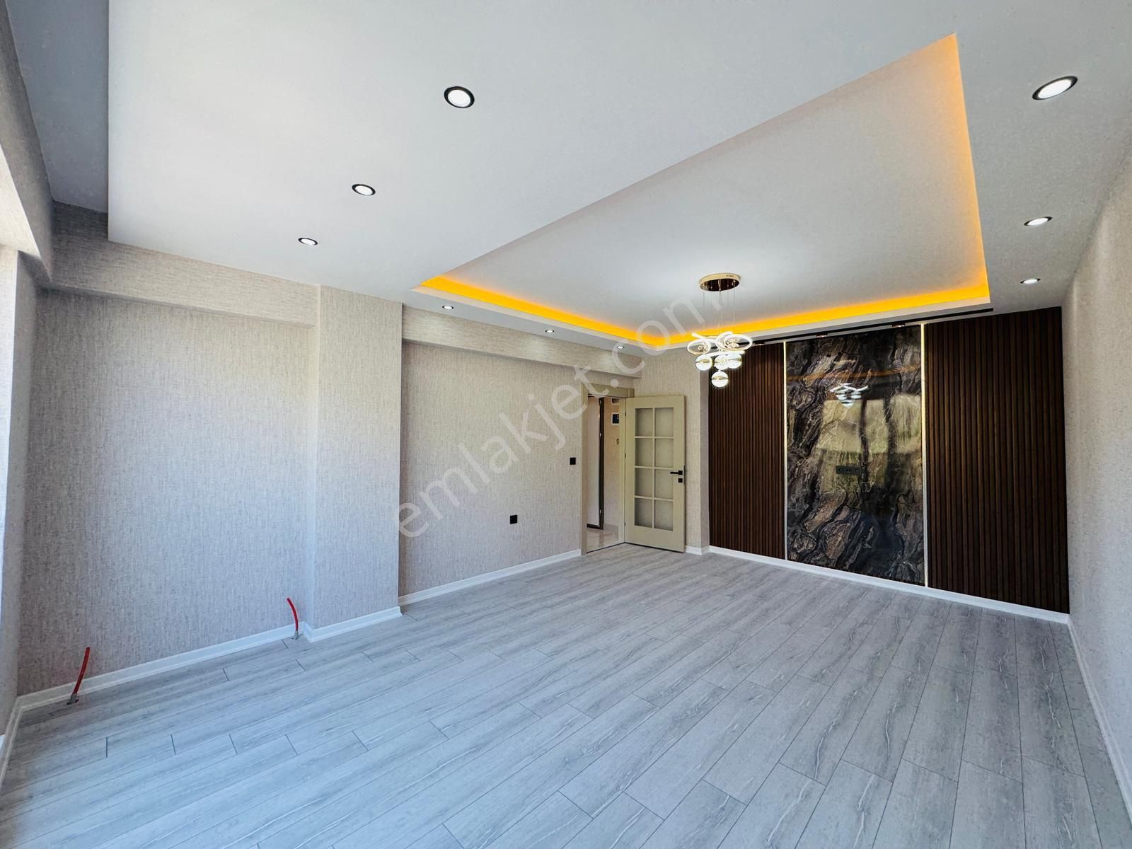 Keçiörende Ultra Lüks Sıfır 3+1 Daire - Görsel 13