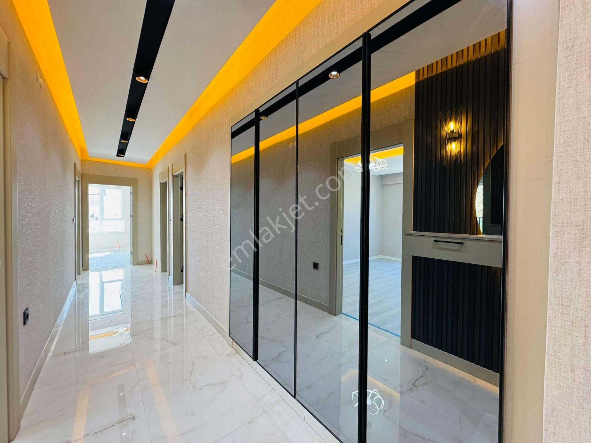 Keçiörende Ultra Lüks Sıfır 3+1 Daire - Görsel 18