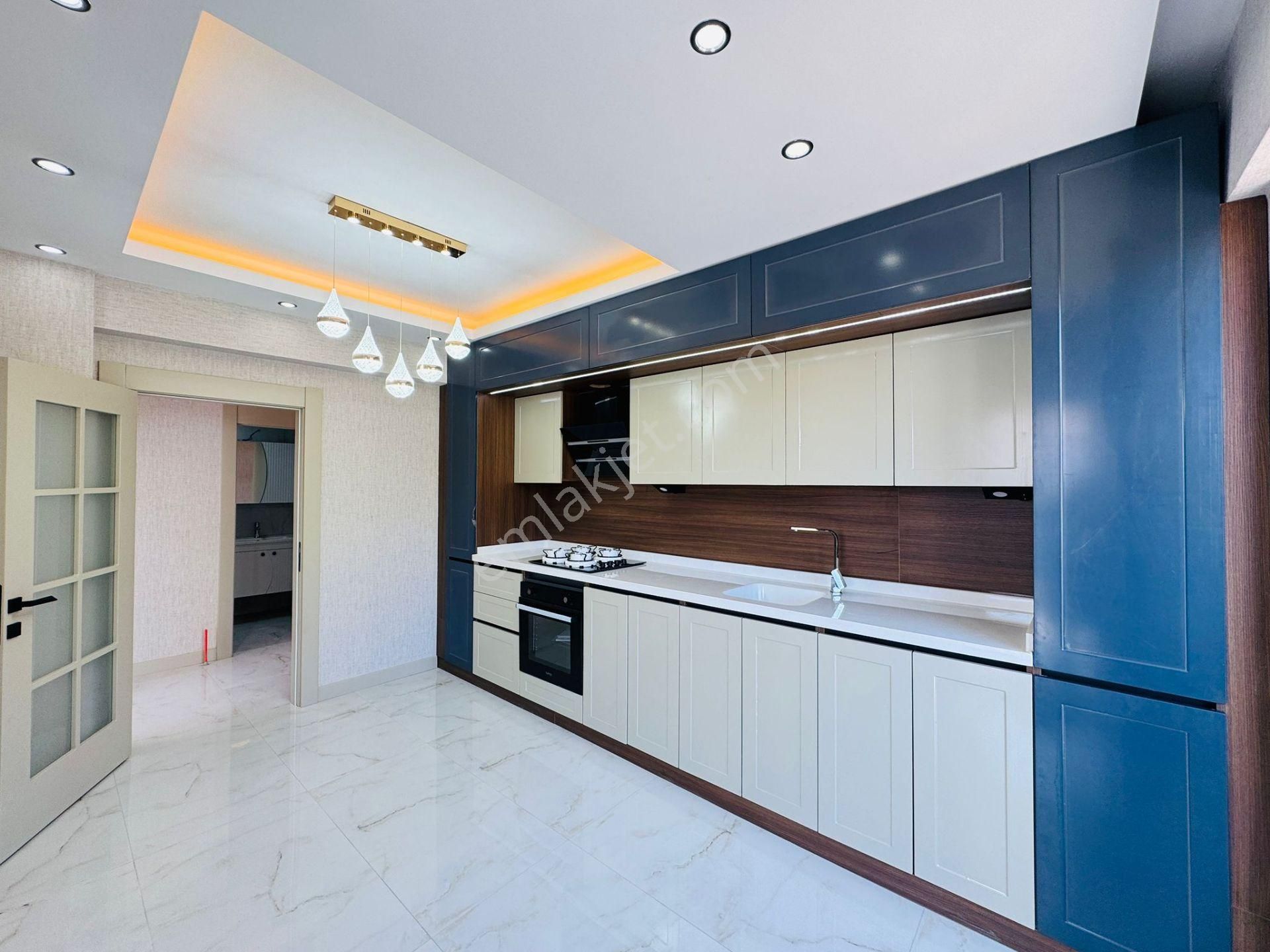 Keçiörende Ultra Lüks Sıfır 3+1 Daire - Görsel 6