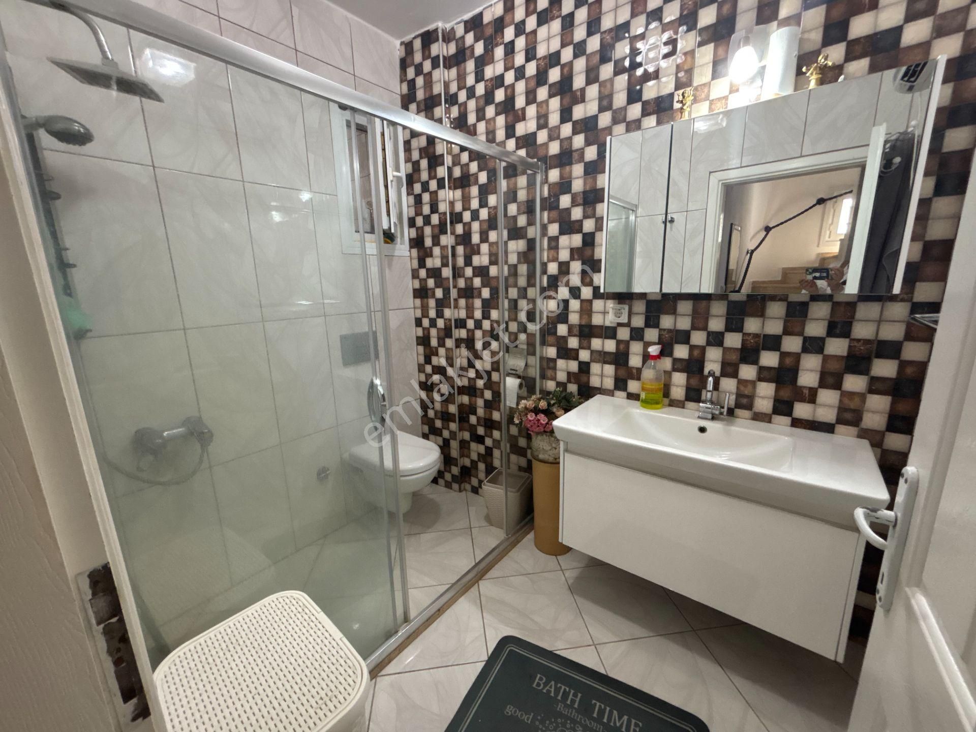 Bodrum Bitez'de Satılık Havuzlu, Deniz Manzaralı Tripleks Villa - Görsel 18