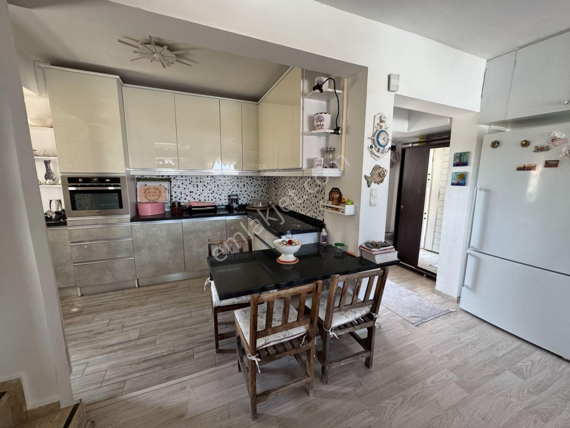 Bodrum Bitez'de Satılık Havuzlu, Deniz Manzaralı Tripleks Villa - Görsel 28