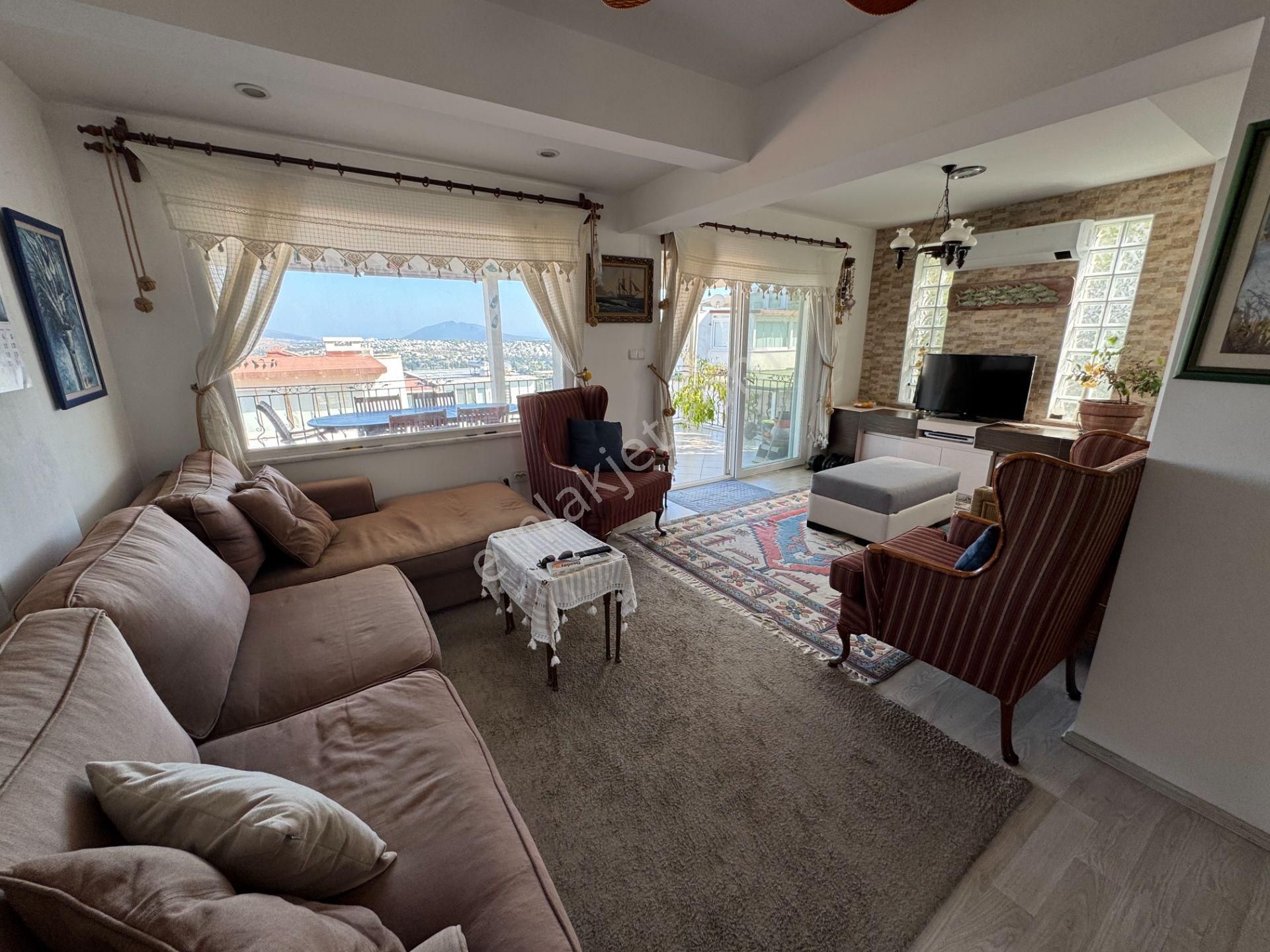 Bodrum Bitez'de Satılık Havuzlu, Deniz Manzaralı Tripleks Villa - Görsel 27