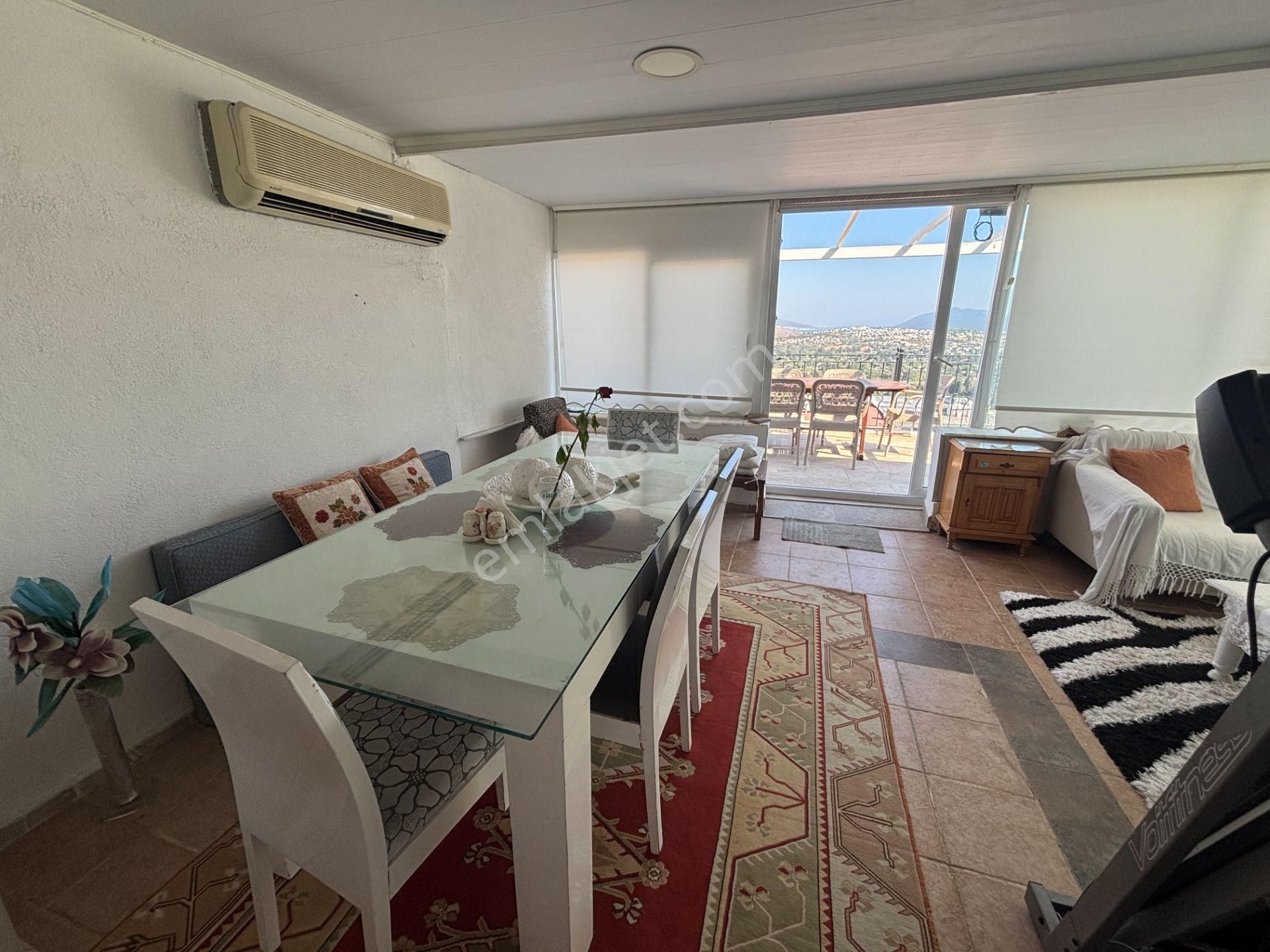 Bodrum Bitez'de Satılık Havuzlu, Deniz Manzaralı Tripleks Villa - Görsel 6