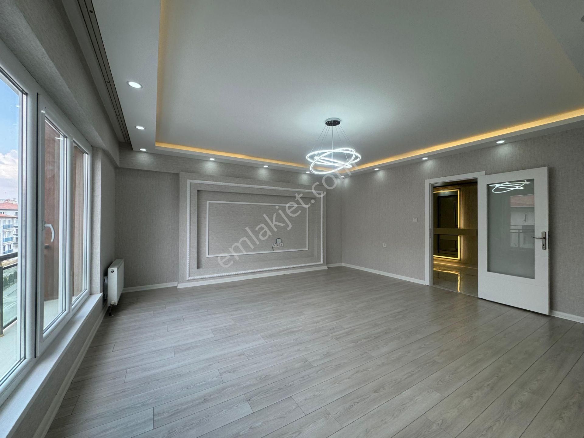 Keçiörende Full Yapılı Lüx Emsalerinin Çok Çok Altında 4+1 Satılık Daire - Görsel 5