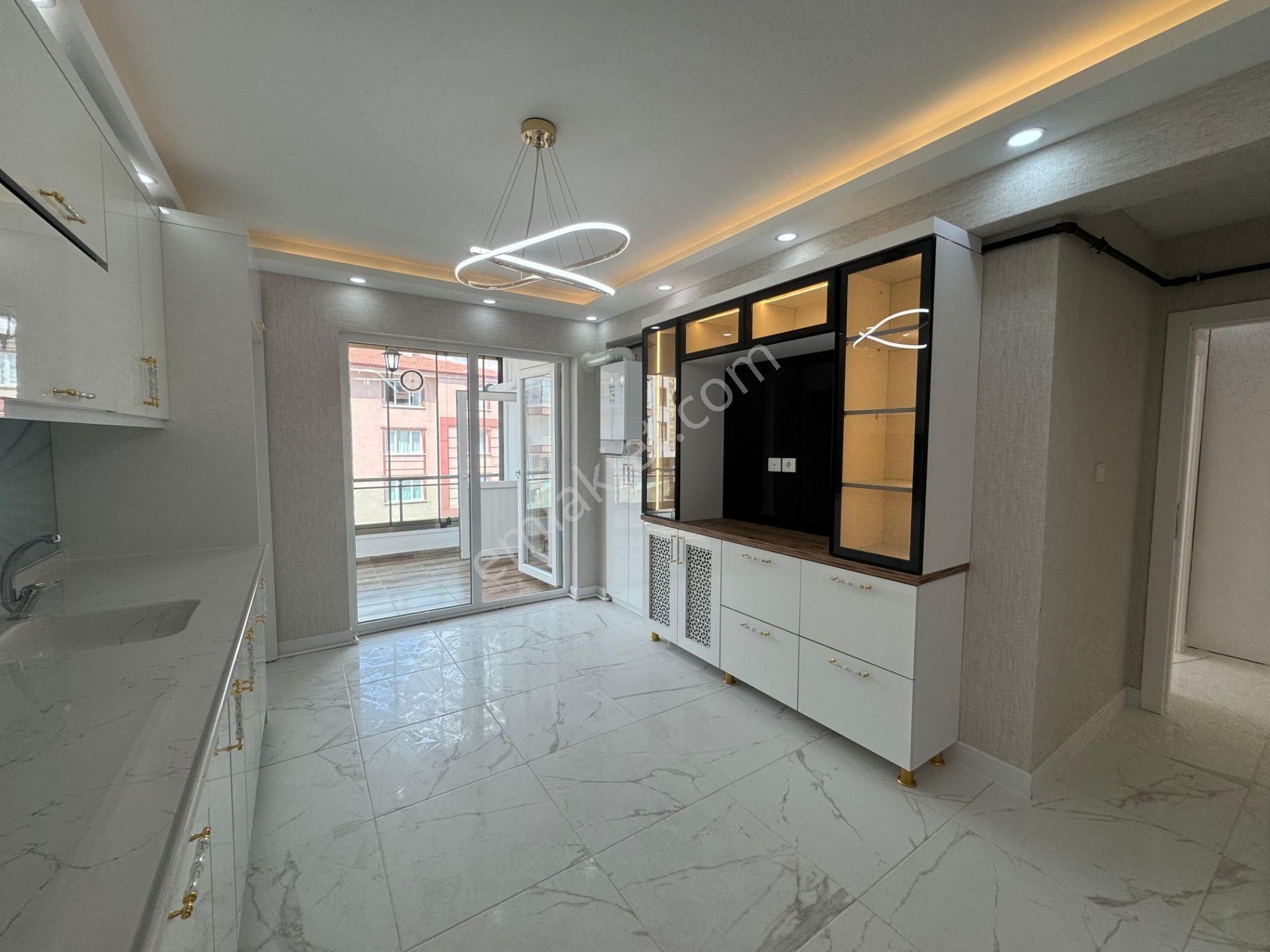 Keçiörende Full Yapılı Lüx Emsalerinin Çok Çok Altında 4+1 Satılık Daire - Görsel 13