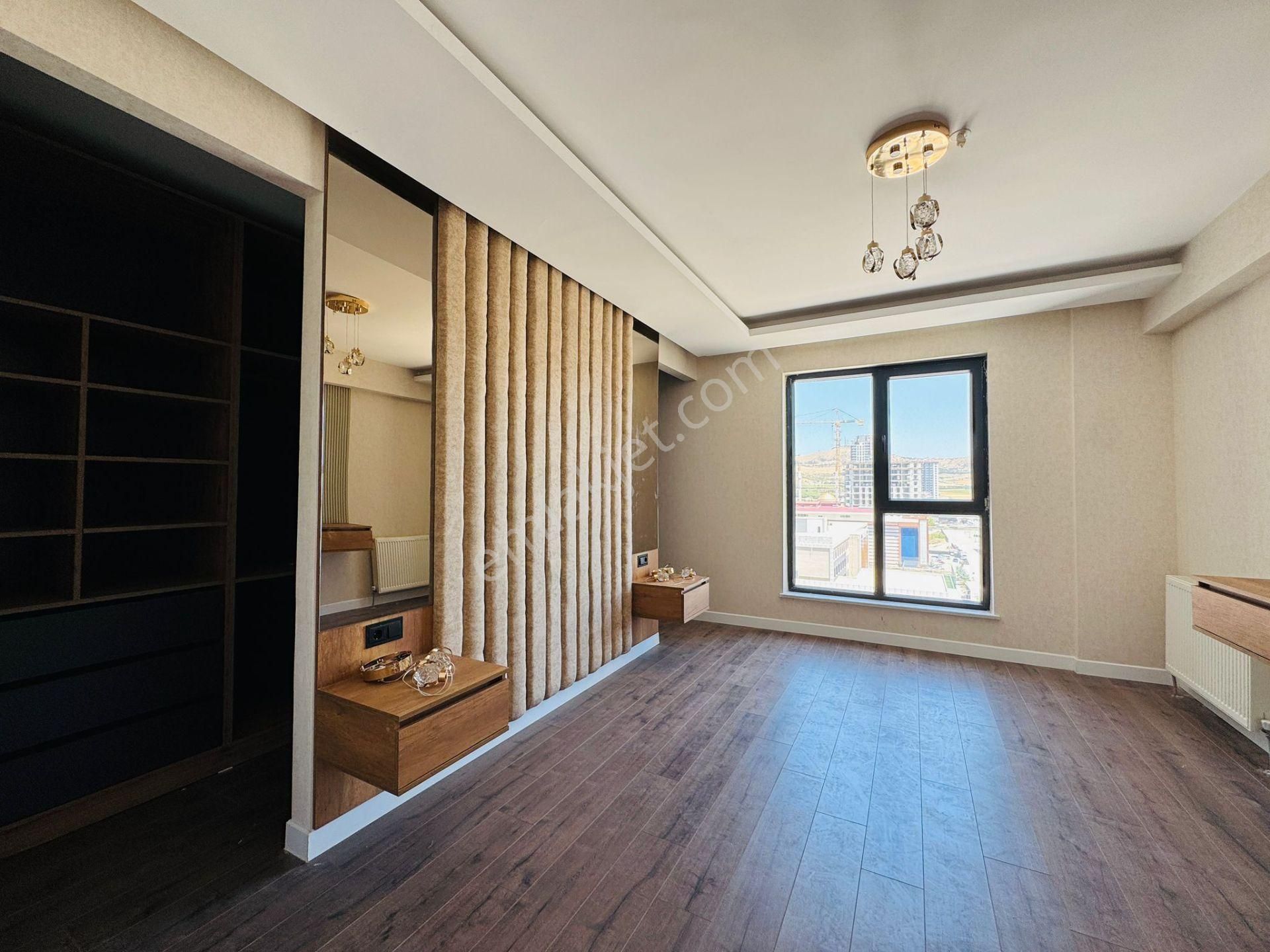 Keçiören Yozgat Bulvarına Cephe Sıfır 4+1 Bulvar Manzaralı - Görsel 8