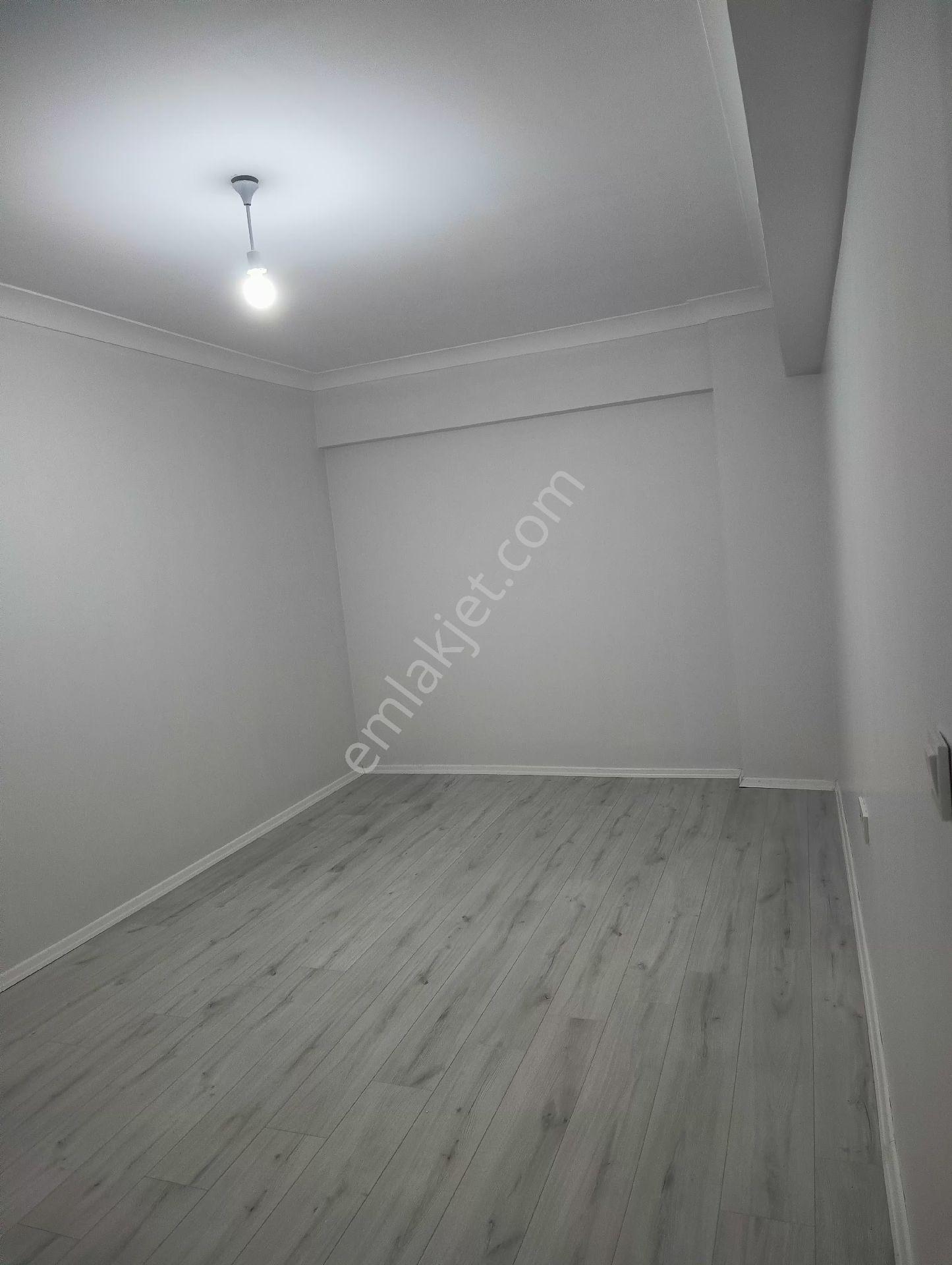 Segmenlerde 3+1 Ara Katta Göl Manzaralı Daire - Görsel 28