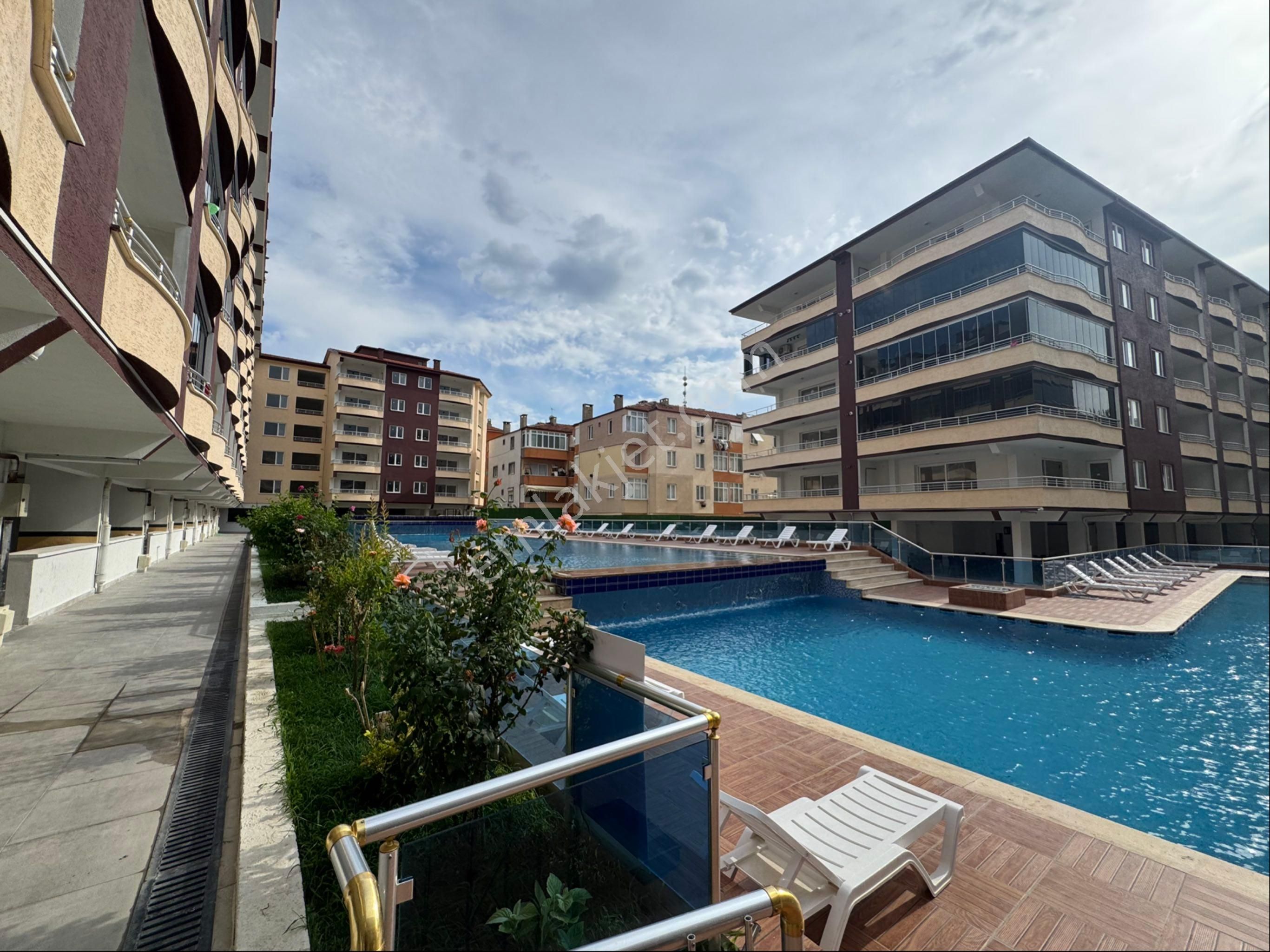 Kumla Konak Emlak”tan Kumlanın En Prestijli Siteside Satılık Yüzme Havuzlu Daire - Görsel 30