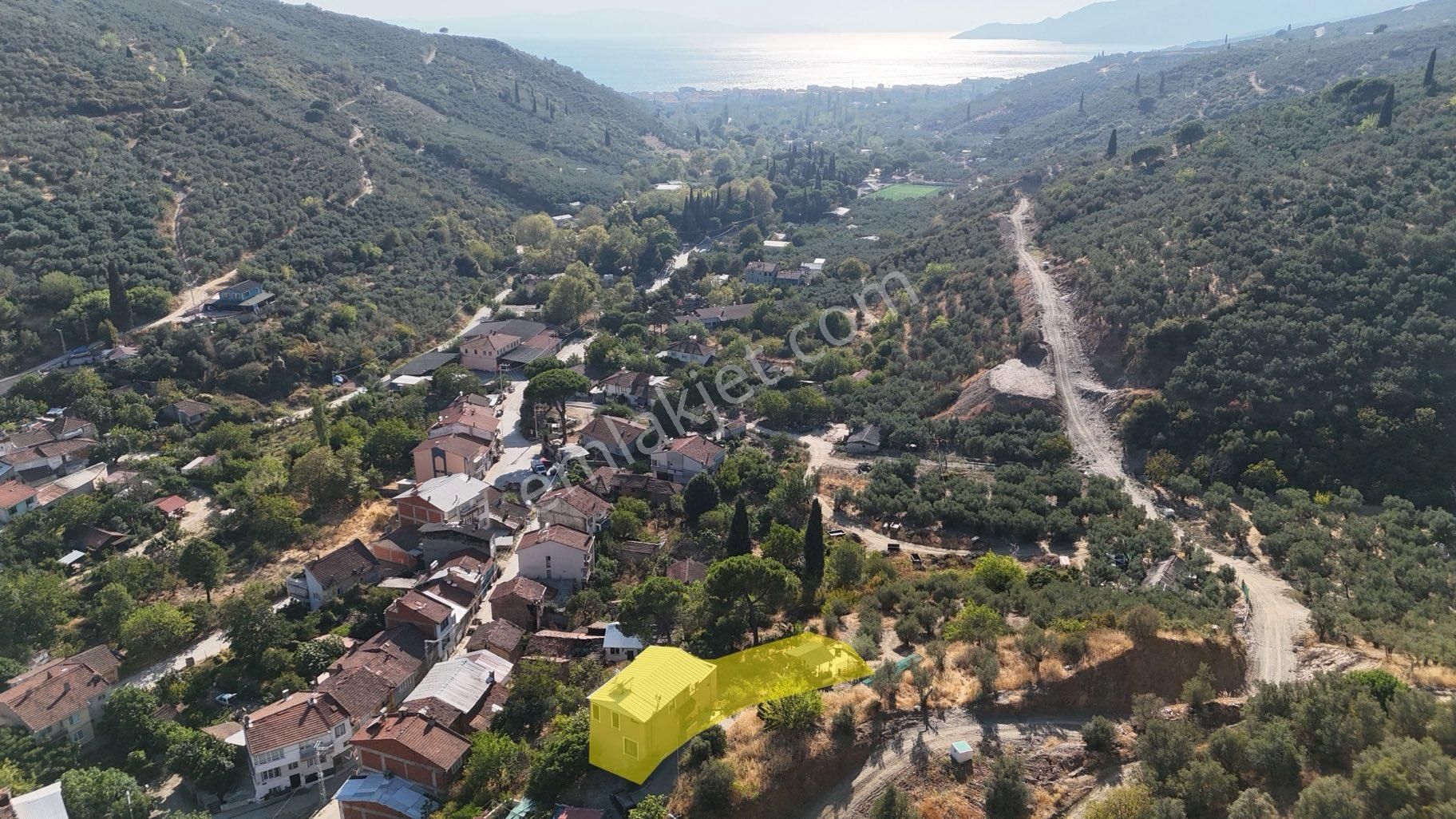 Kumla Konak Emlak”tan Satılık 3 Katlı Bahçeli Ev