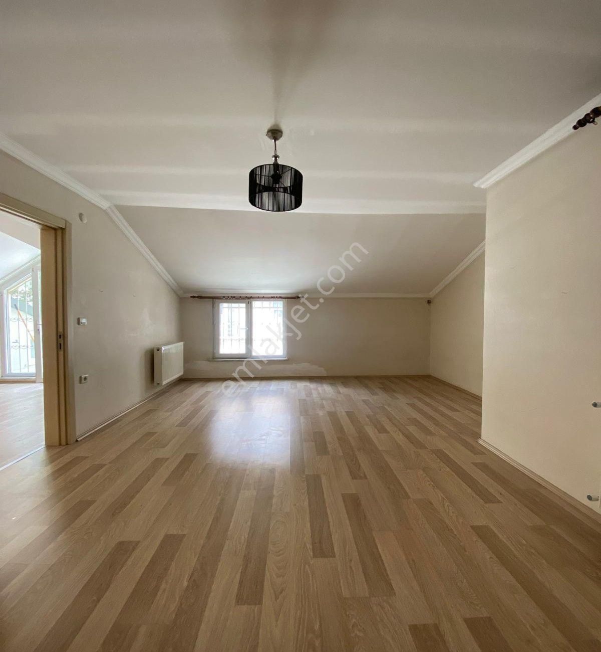 Avcılar Cihangirde Geniş Kullanımlı 3+1 Ara Kat Satılık - Görsel 3