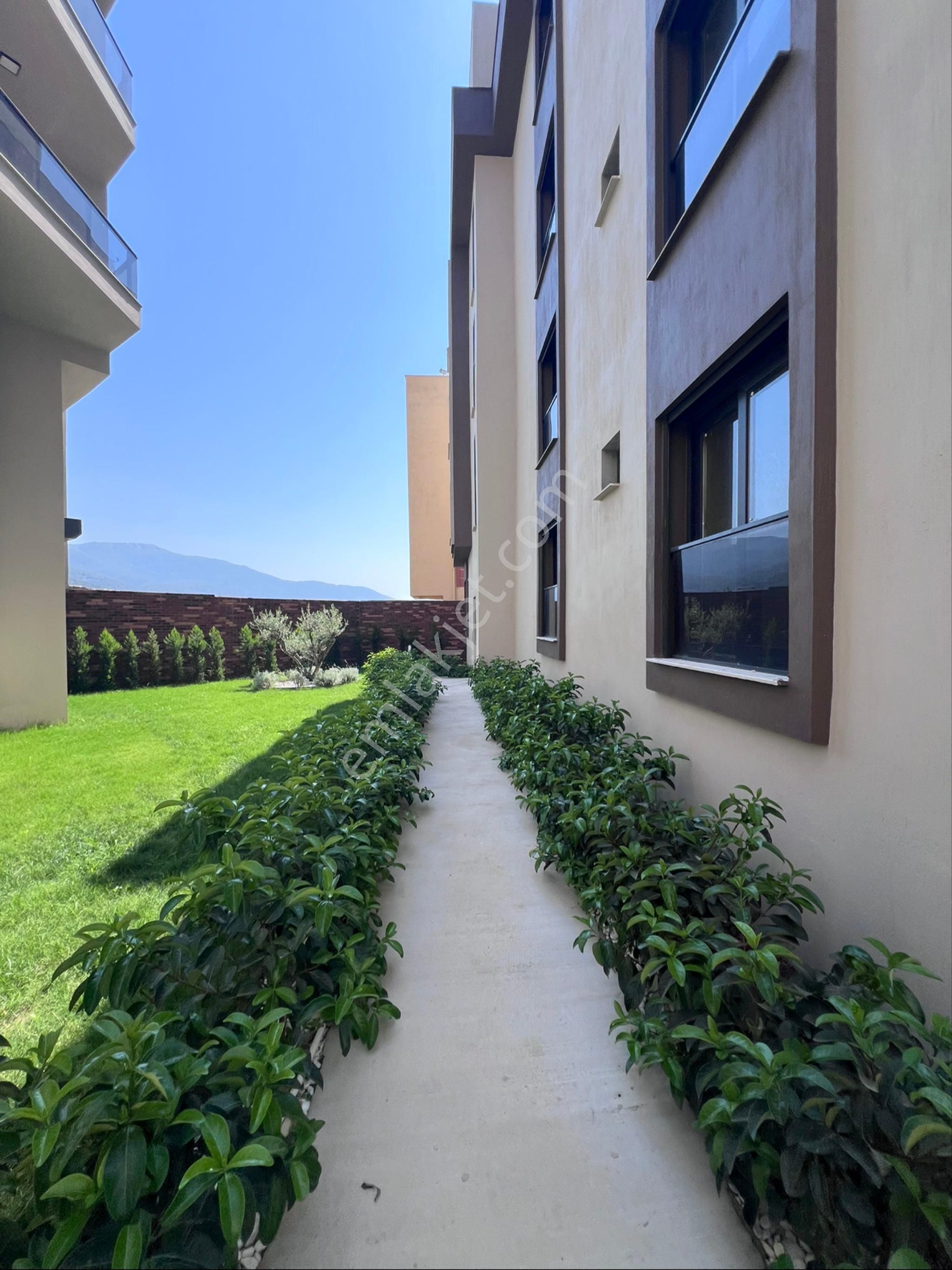 İzmir Menderes Gümüldür’de Modern Geniş Ferah 3+1 Daire - Görsel 30