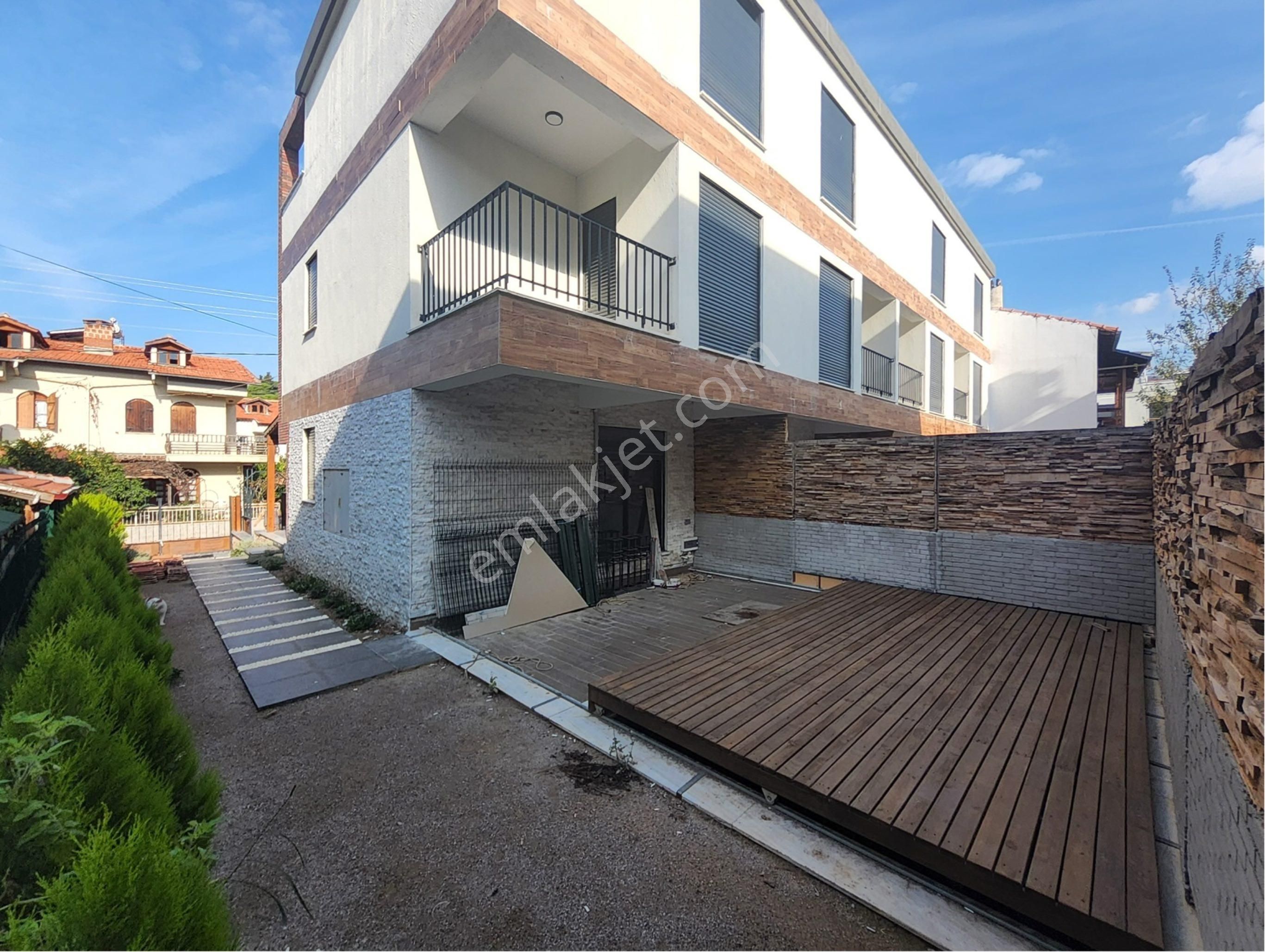 Özderede Denize Çok Yakın Müstakil Havuzlu Villa - Görsel 3