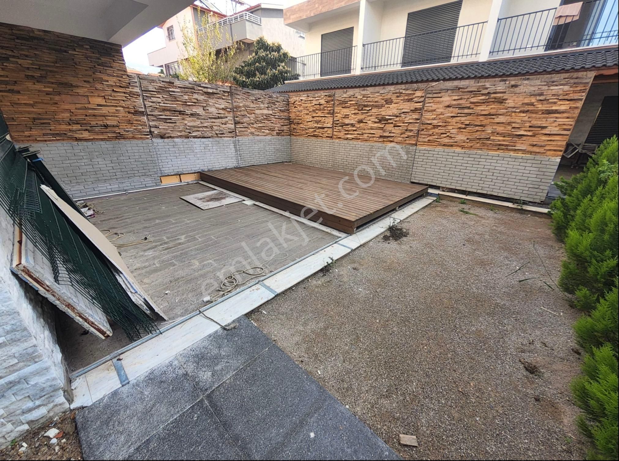 Özderede Denize Çok Yakın Müstakil Havuzlu Villa - Görsel 2