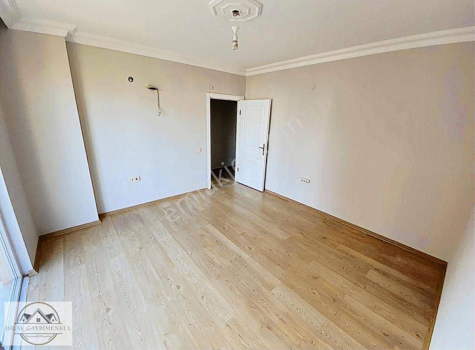 Hilal Gayrimenkul'den Yenigünde Caddedibi,arakatta,asansörlü 3+1 - Görsel 11