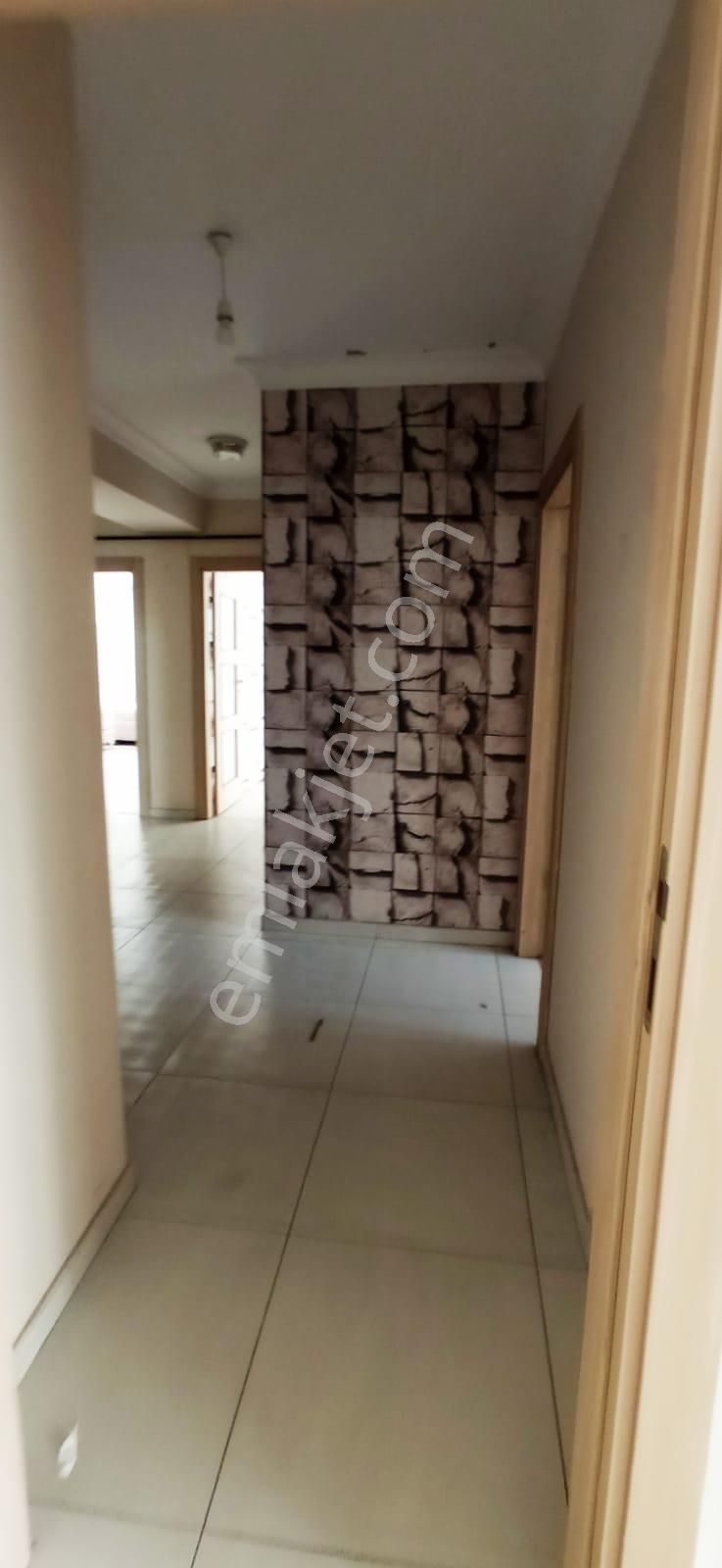 Beylikdüzünde Havuzlu Sitede 3+1 Kiralık Daire - Görsel 7