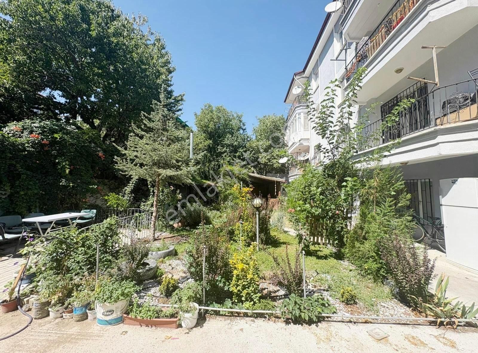 Şehrin Sakin-nezih-ferah Bölgesi Mantalomalı-d.gazlı-geniş 3+1 - Görsel 23