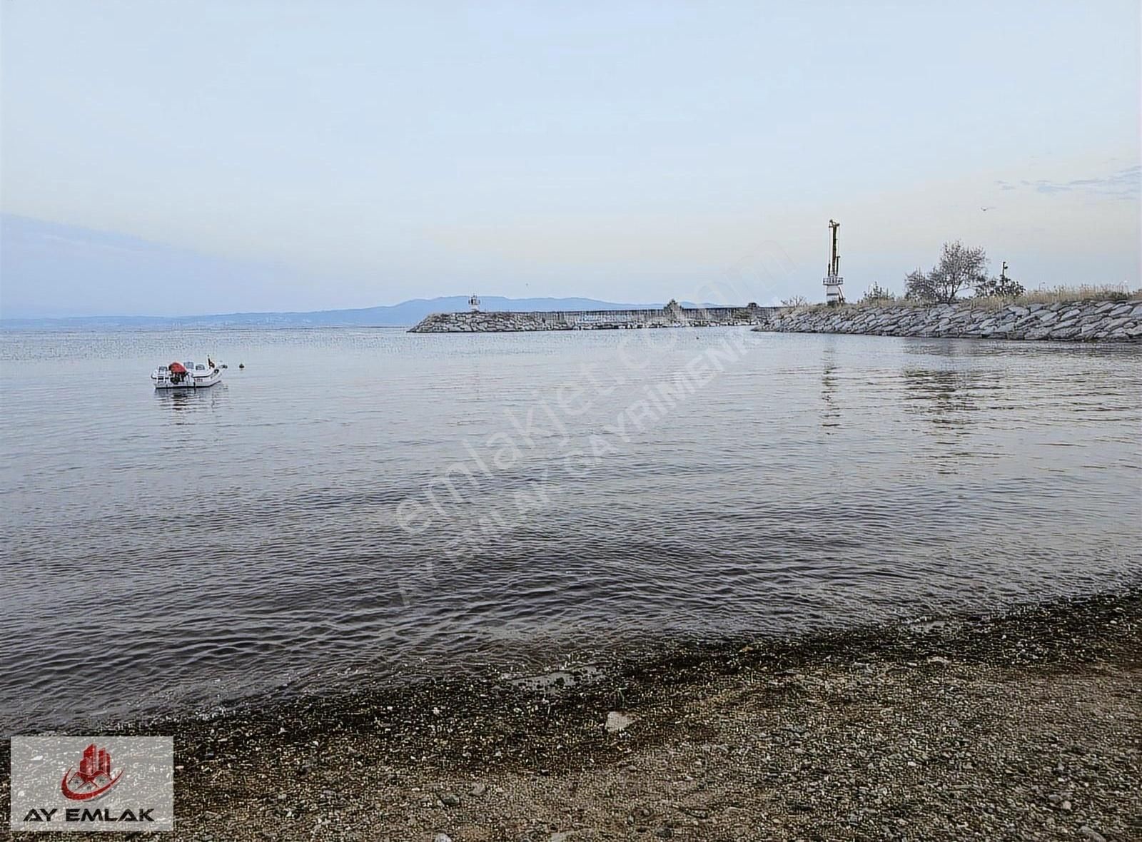 Ay Emlak'tan Deniz 200 Metre Mesafede 2+1 Teraslı Dubleks Daire - Görsel 19