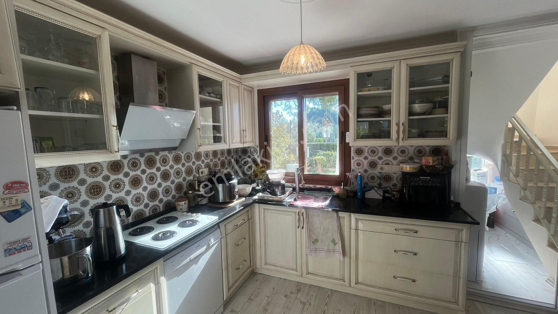 Güvenlikli Site İçerisinde Masrafsız Kelepir Villa - Görsel 23