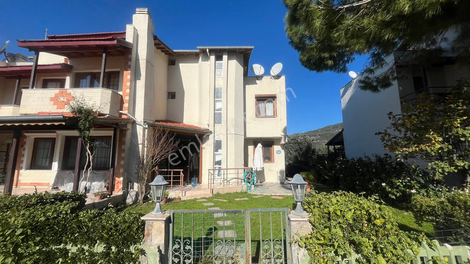Güvenlikli Site İçerisinde Masrafsız Kelepir Villa - Görsel 3