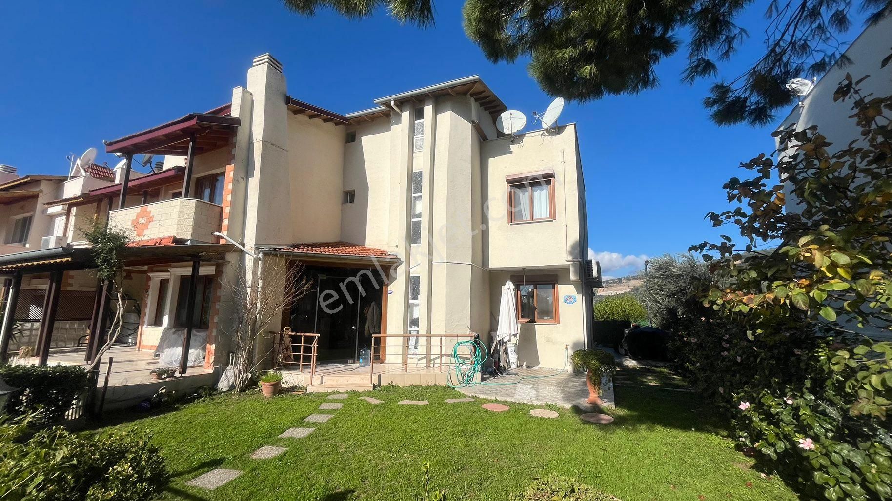 Güvenlikli Site İçerisinde Masrafsız Kelepir Villa - Görsel 2