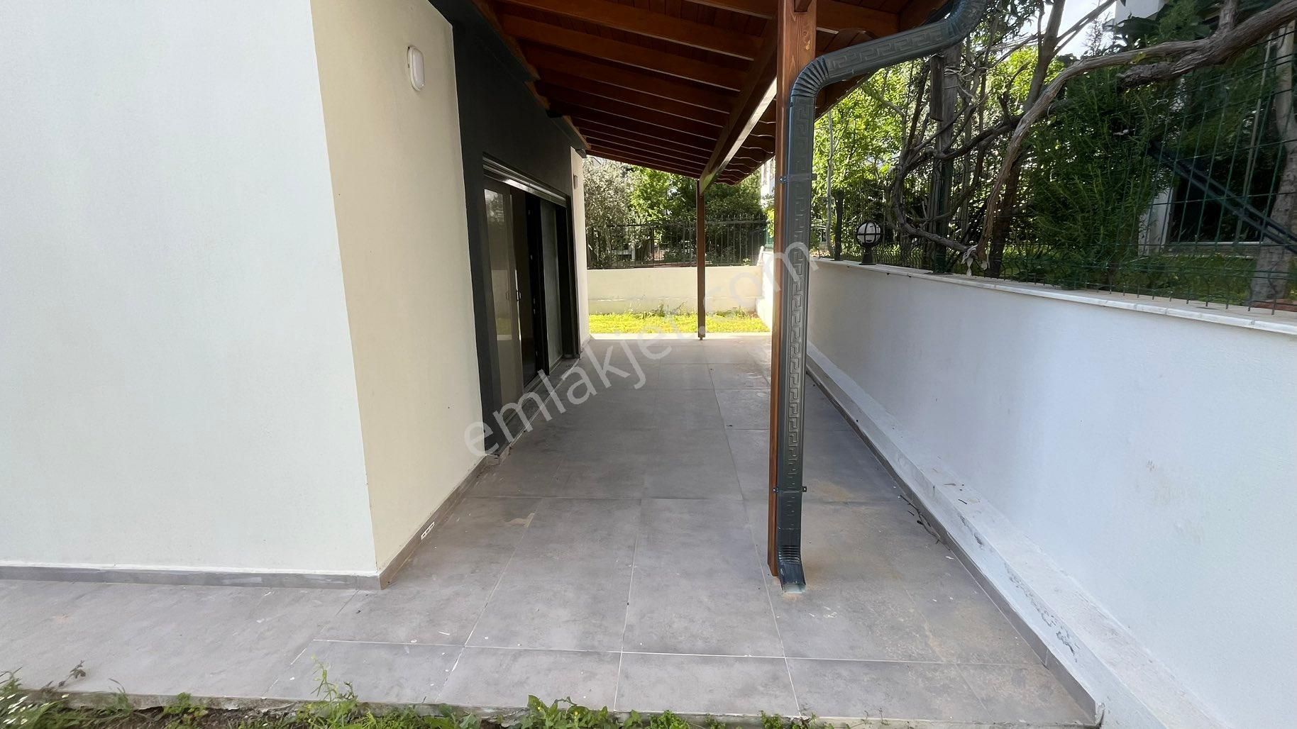 Bölgenin En Geniş Villası - Görsel 10