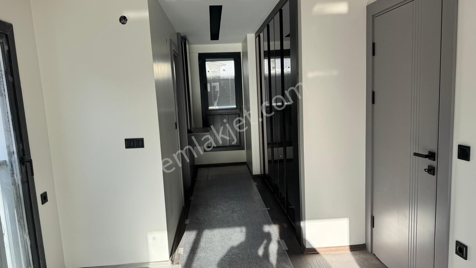 Denize Çok Yakın Uygun Lüks Villa - Görsel 13