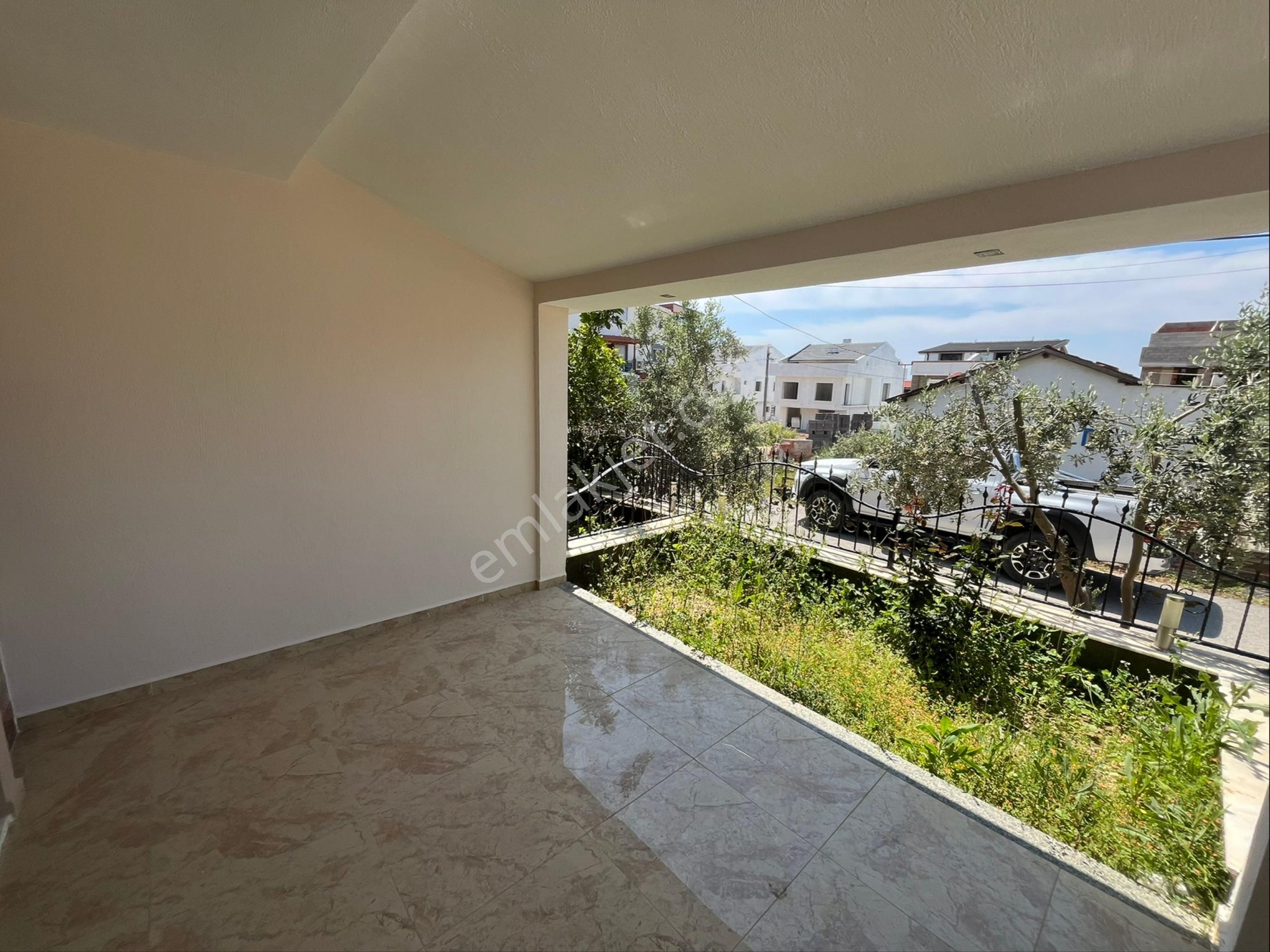 Ortamahallede Deniz Manzaralı Villa - Görsel 16