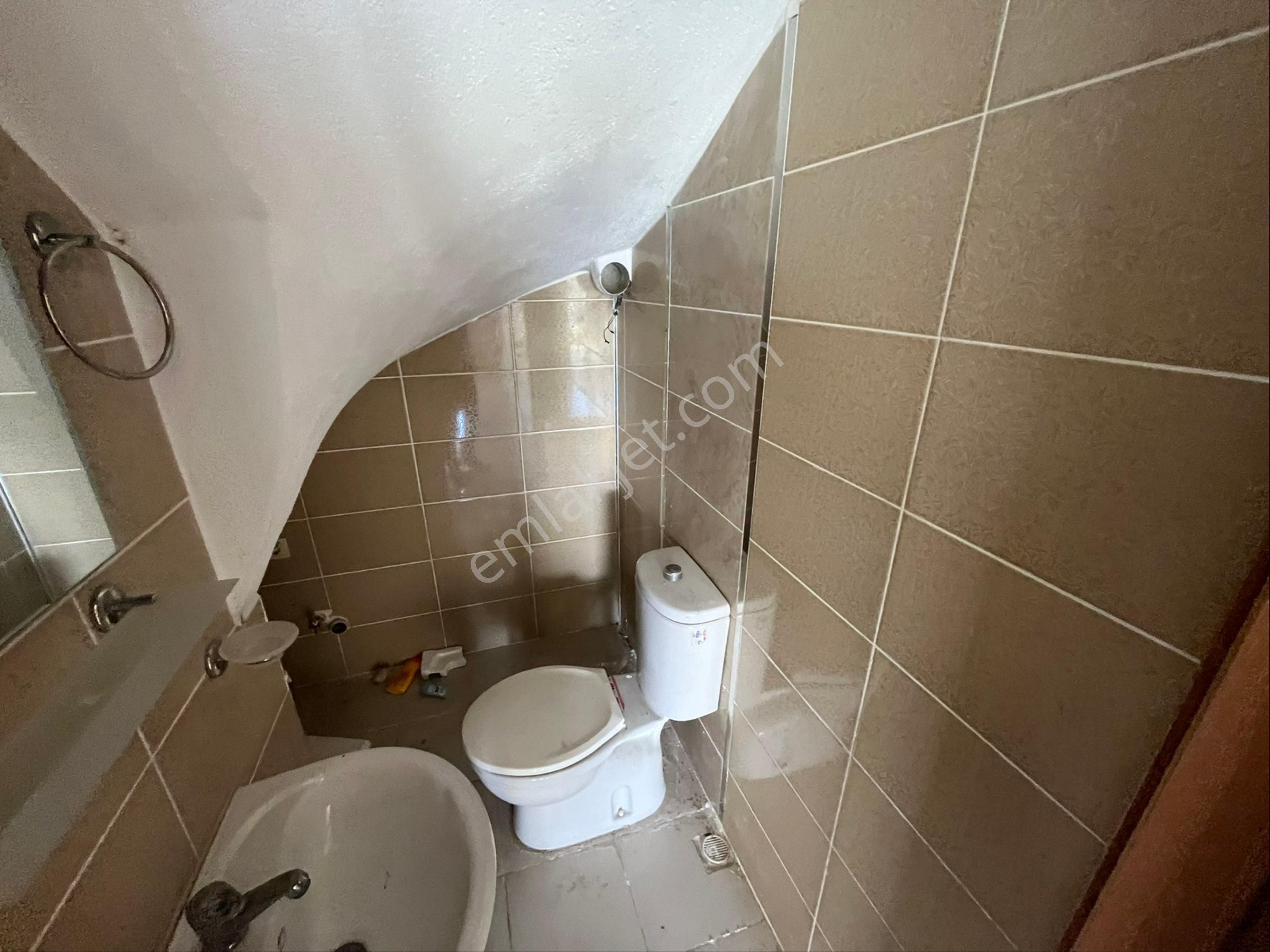 Ortamahallede Deniz Manzaralı Villa - Görsel 4