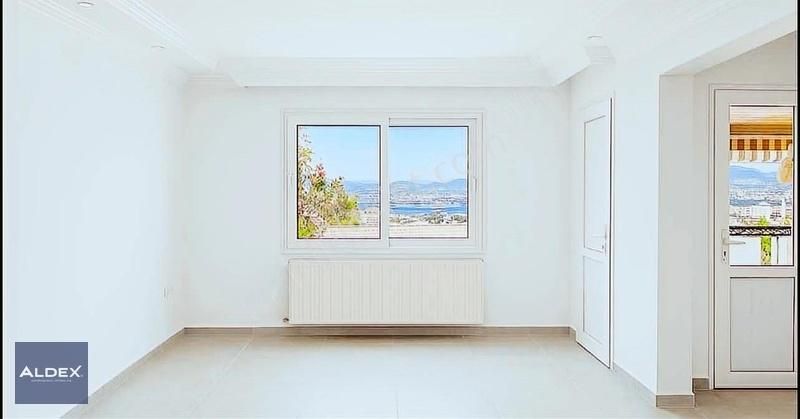 Bodrum Merkezde Kale Ve Marina Manzaralı 4+1 Dubleks Villa - Görsel 17