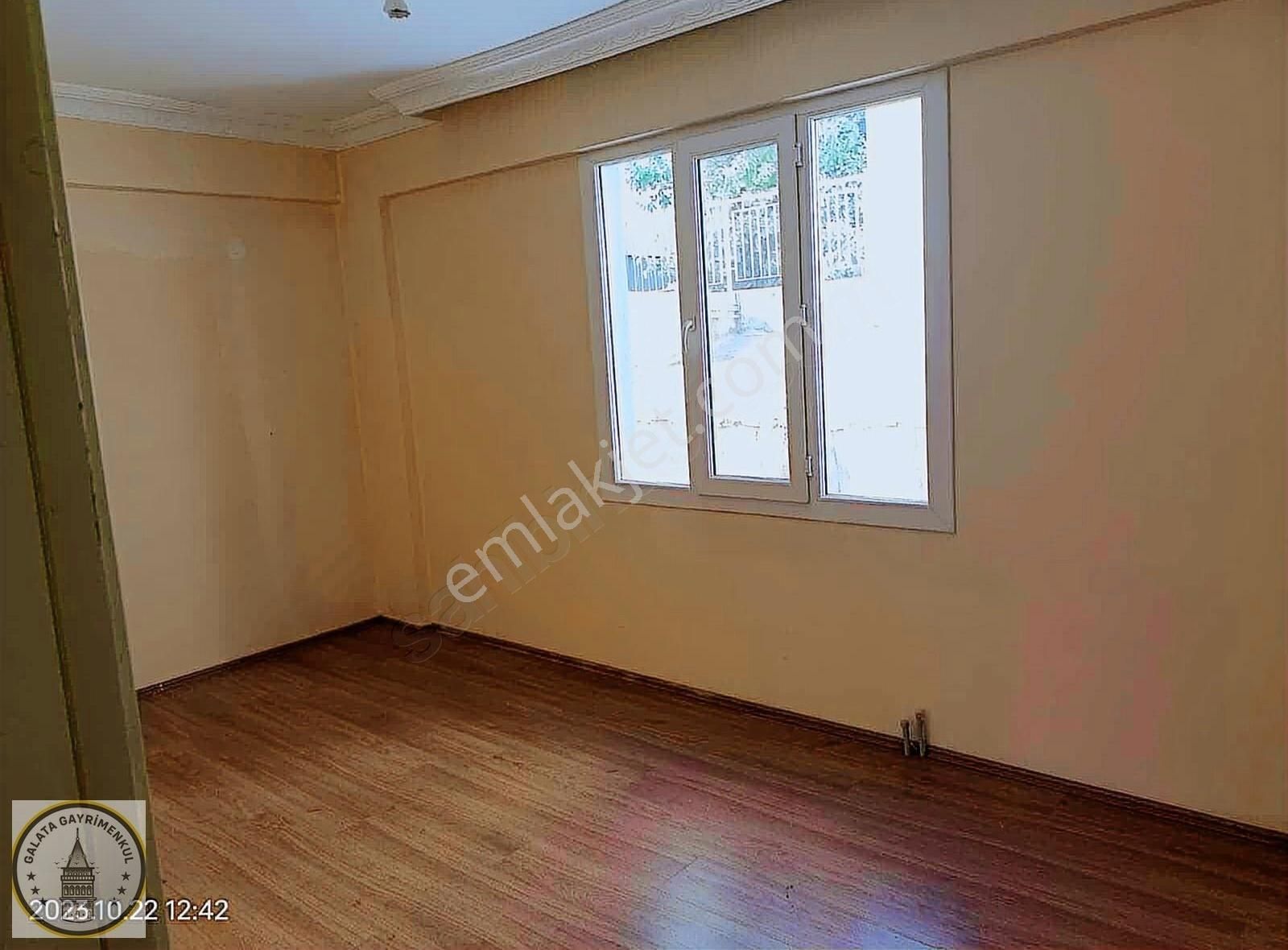 Konak Mahallesinde 3+1 Kapalı Mutfak Satılık Daire - Görsel 2