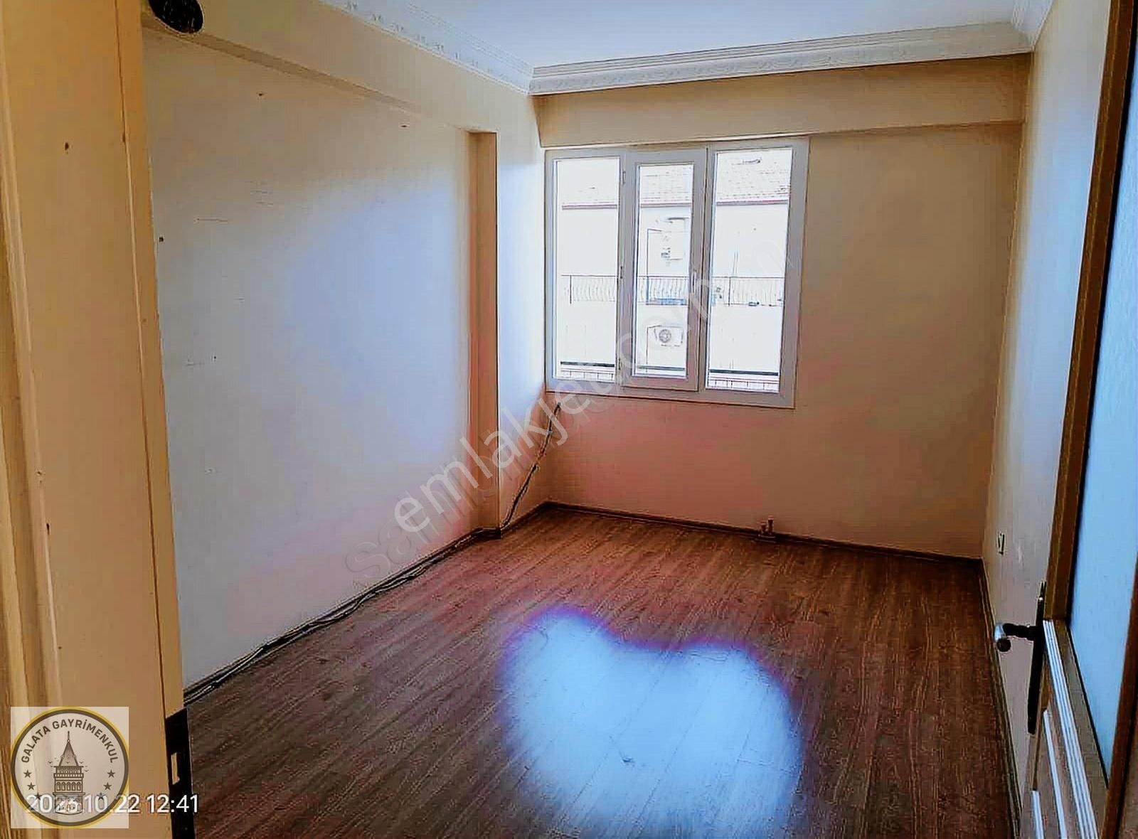 Konak Mahallesinde 3+1 Kapalı Mutfak Satılık Daire - Görsel 8