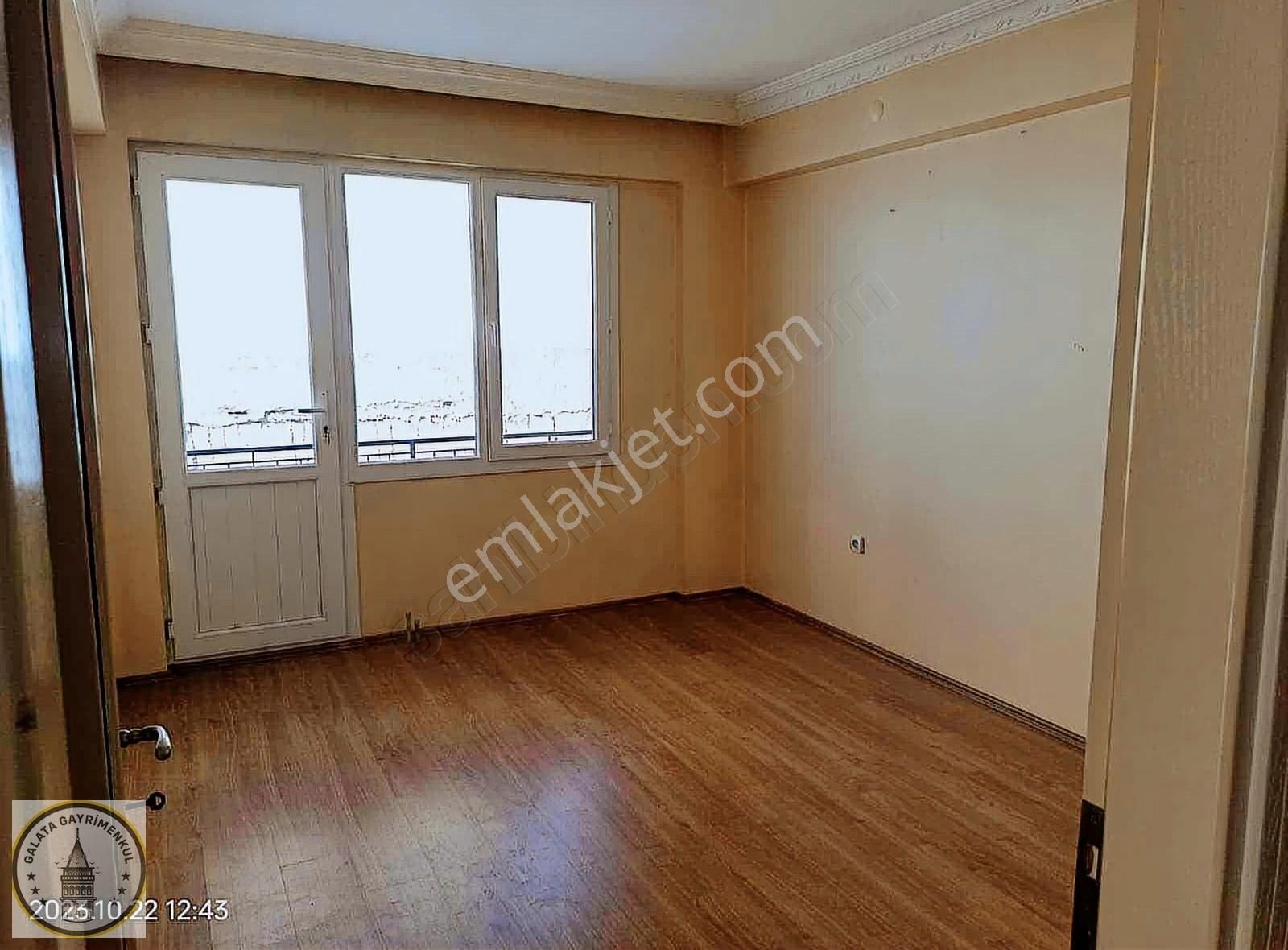 Konak Mahallesinde 3+1 Kapalı Mutfak Satılık Daire - Görsel 12