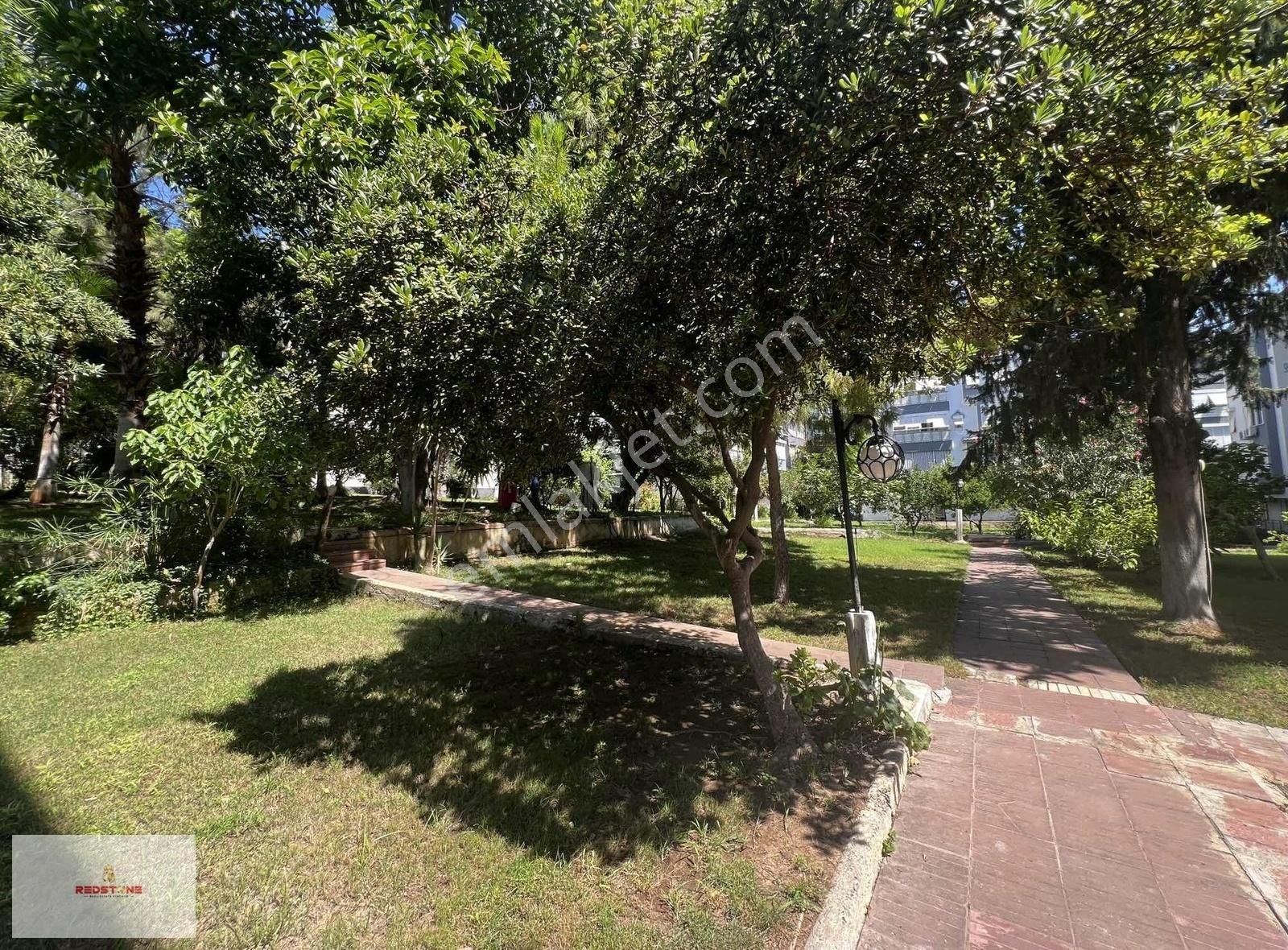 Güzeloba Örnekköy'de Denize Yürüme Mesafesinde Satılık 2+1 Daire - Görsel 2