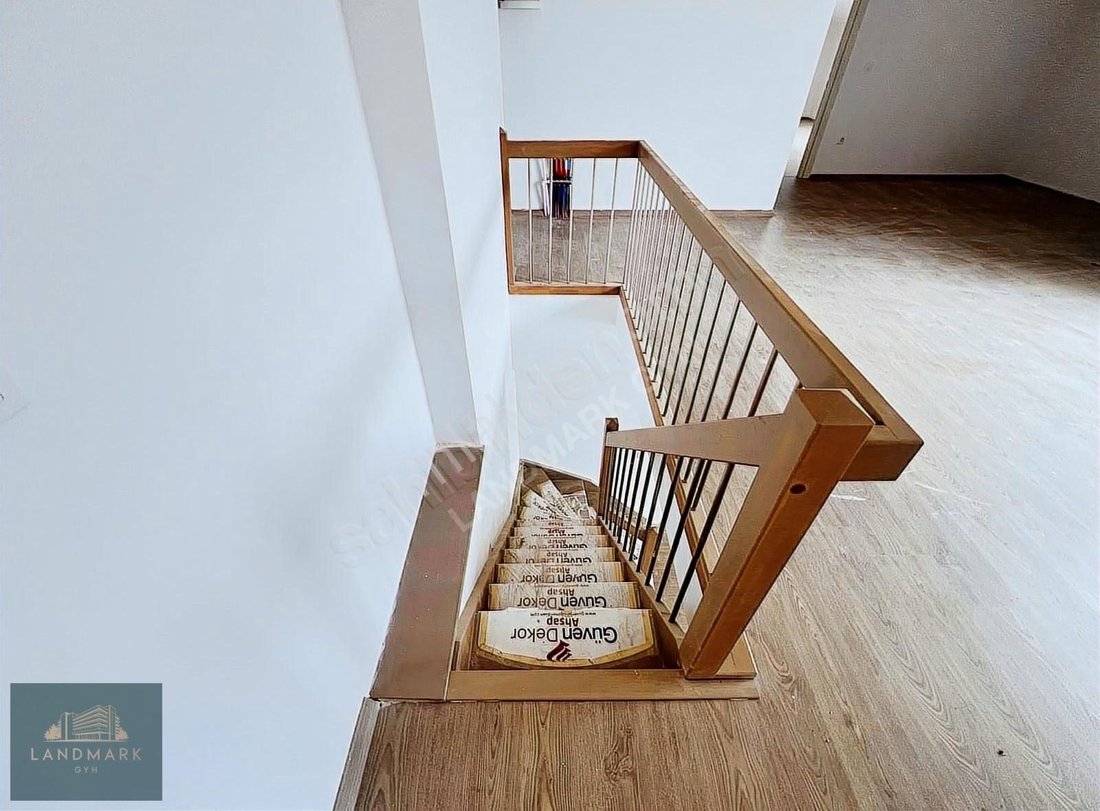 Site Yetkili Emlak Ofisinden Kiralık 4+1 Dubleks - Görsel 24