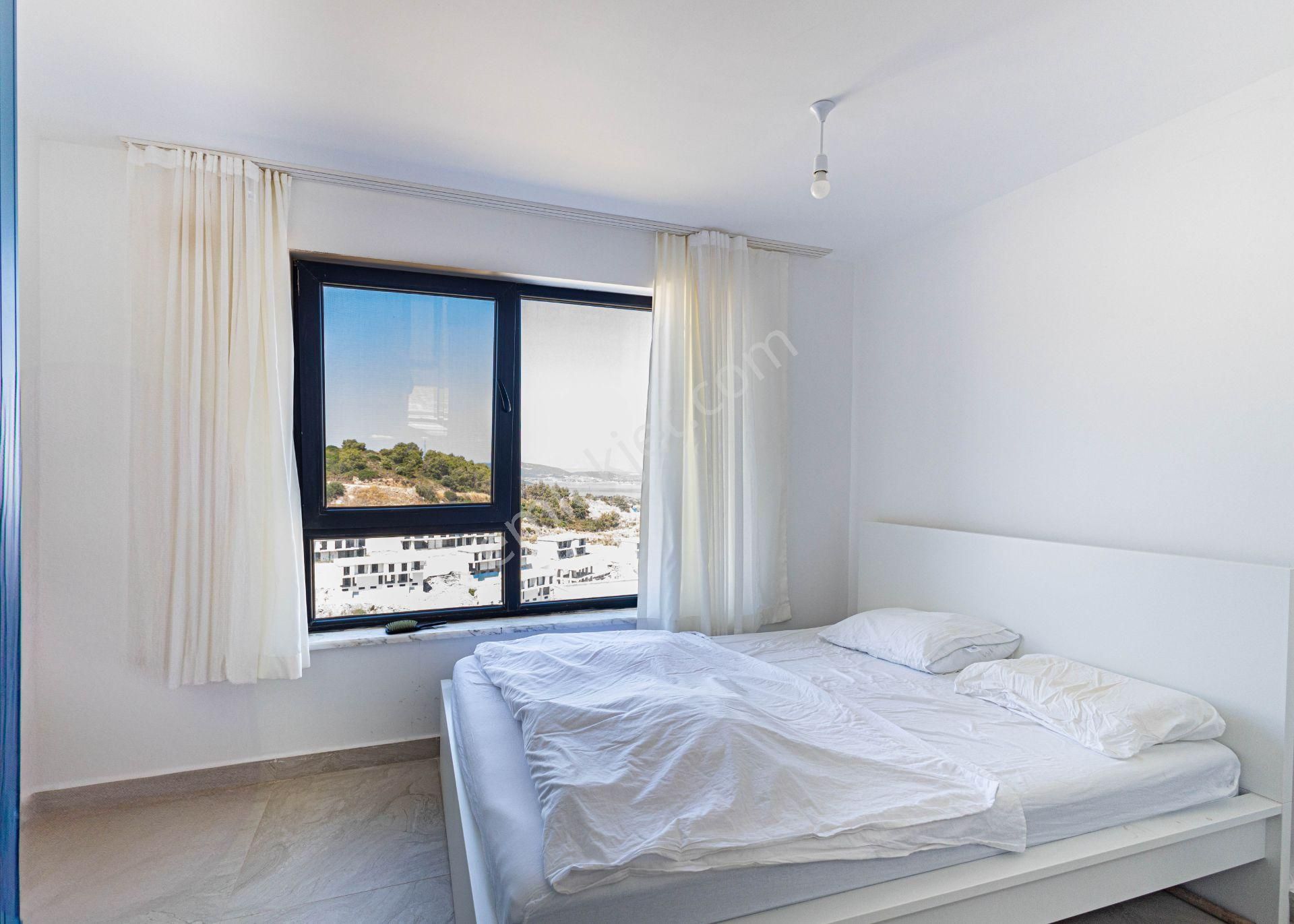 Boğaziçi Adabükü'nde Fırsat !! Plajlı Yeni Site, Yeni Daire,2+1, Kaçmaz - Görsel 11