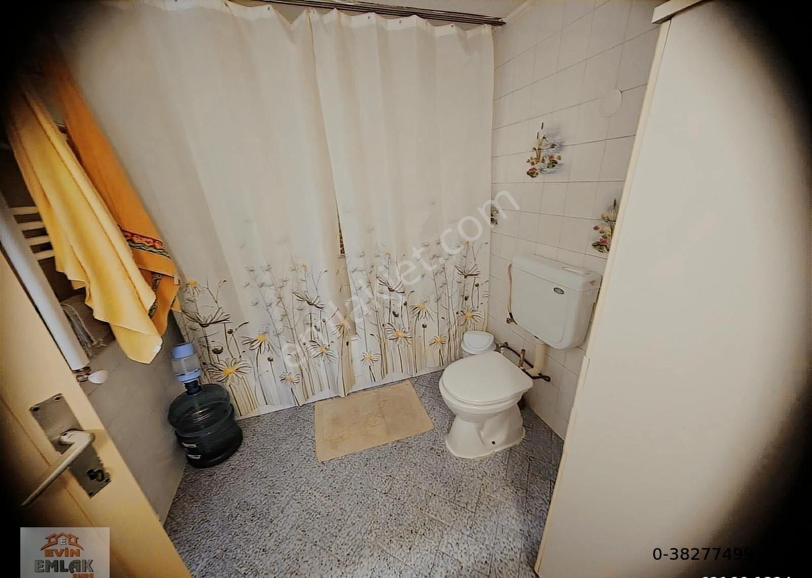 Amerikan Koleji Karşı Sokağı 125 M2 Doğalgazlı 3+1 Daire - Görsel 14