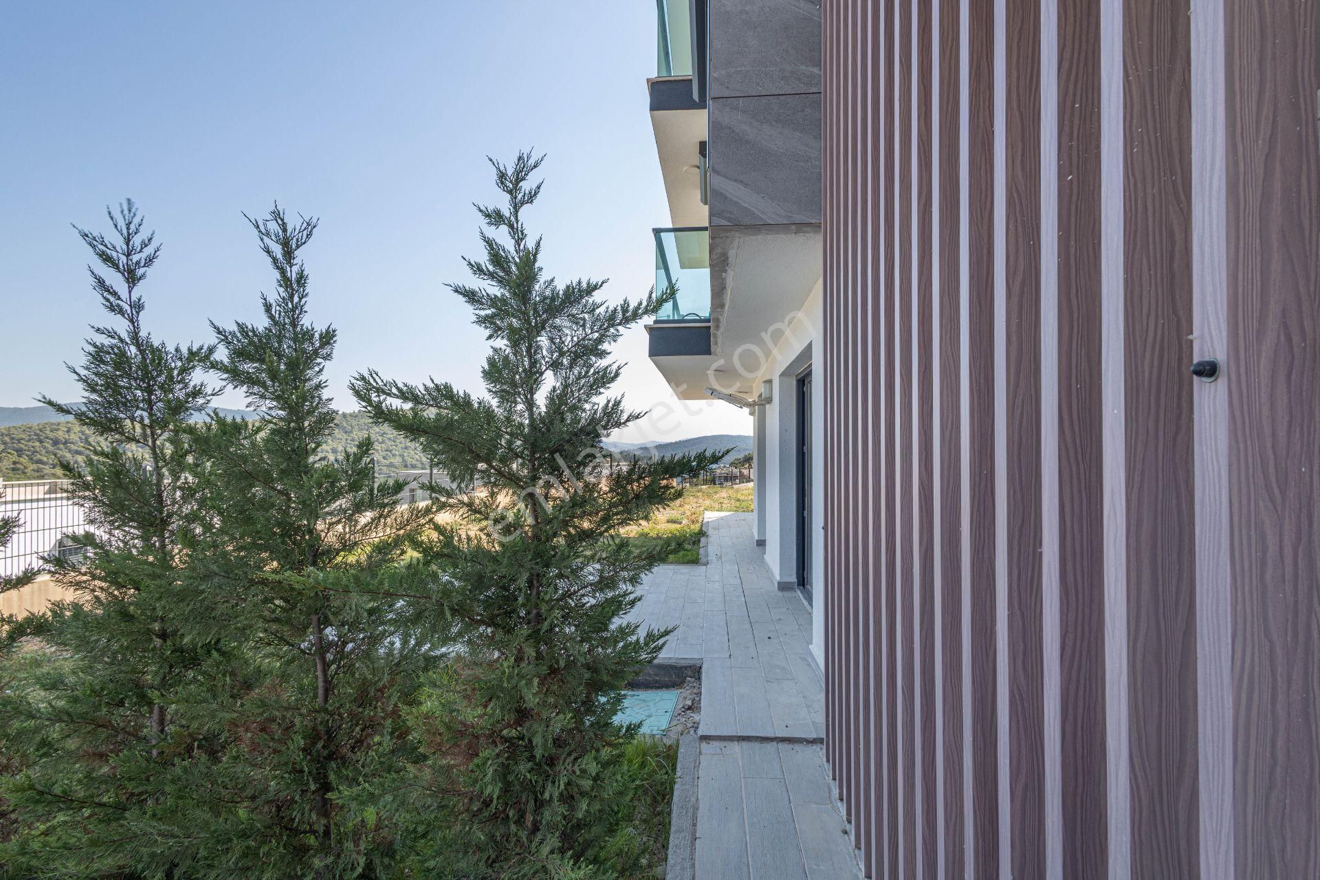 Boğaziçi Adabükü'nde 2+1 Geniş Bahçeli, Plajlı, Yeni Site, Yeni Daire - Görsel 15