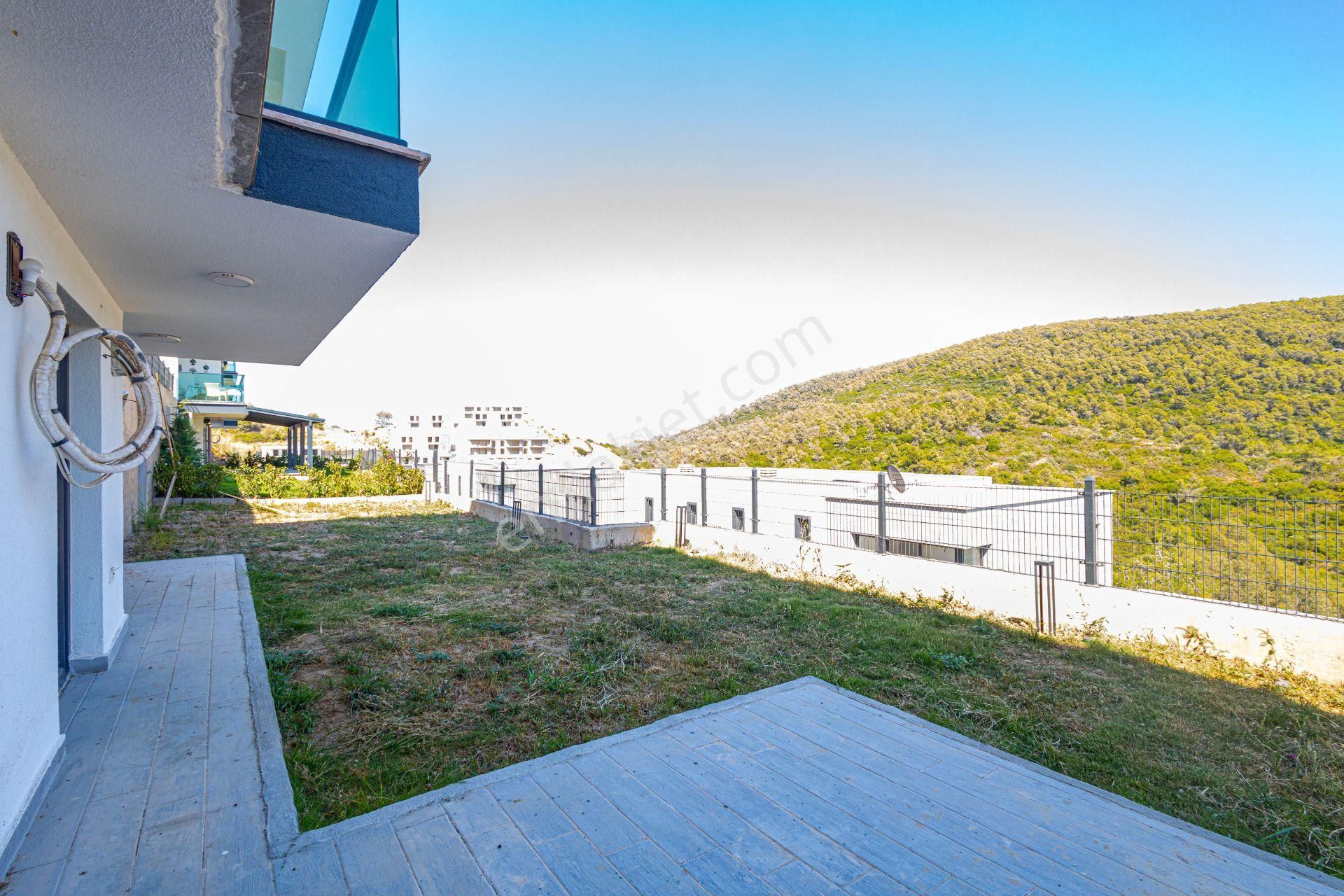 Boğaziçi Adabükü'nde 2+1 Geniş Bahçeli, Plajlı, Yeni Site, Yeni Daire - Görsel 16