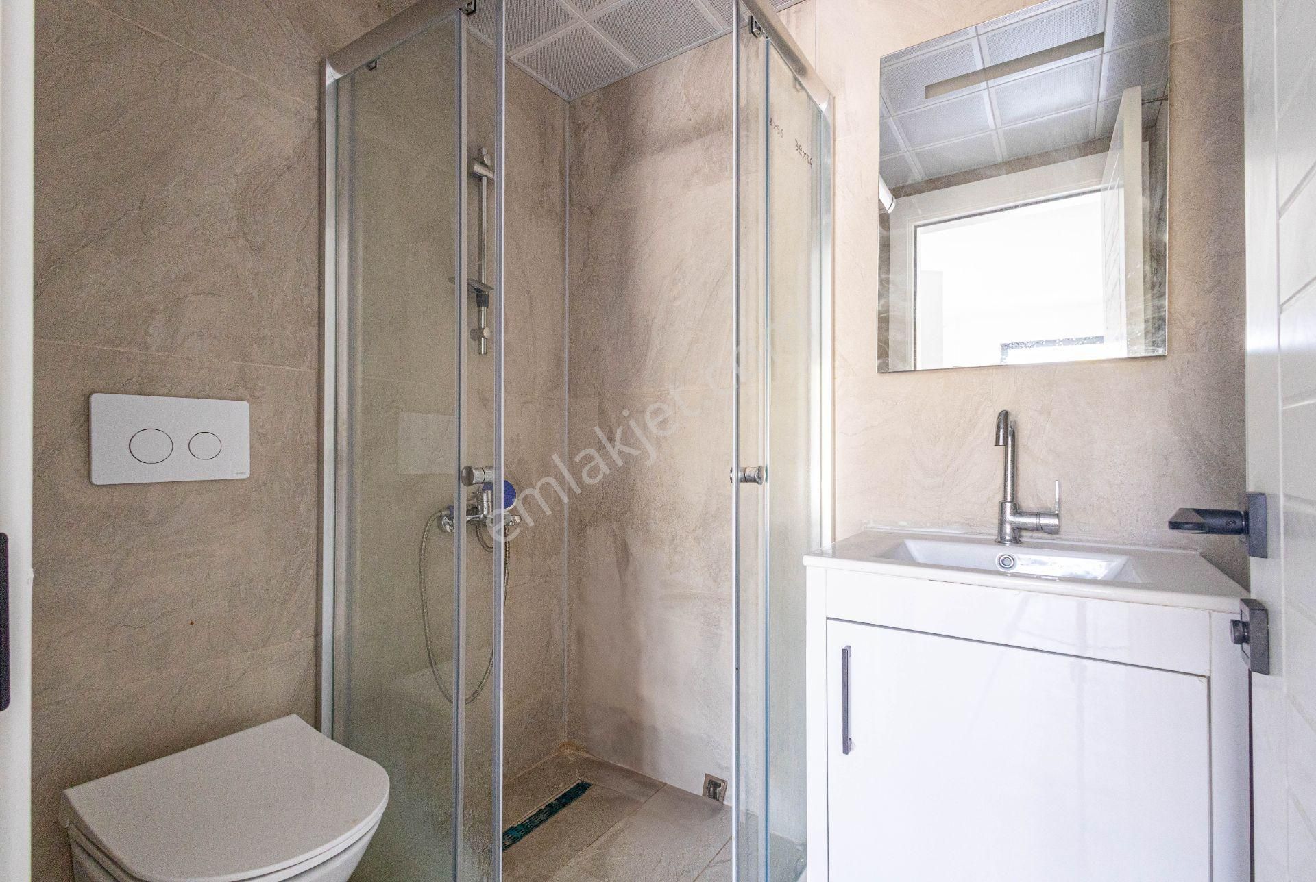 Boğaziçi Adabükü'nde 2+1 Geniş Bahçeli, Plajlı, Yeni Site, Yeni Daire - Görsel 11