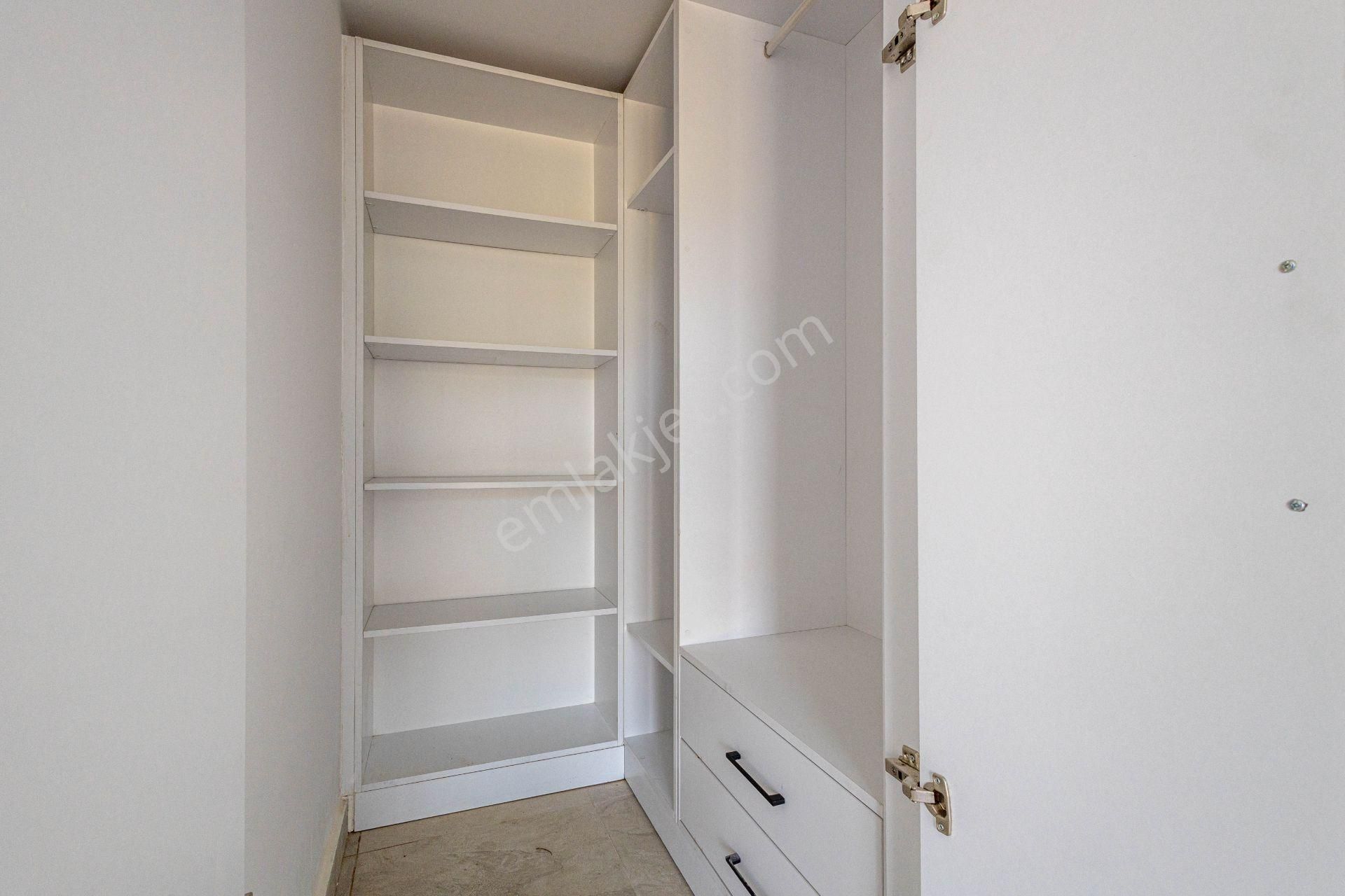 Boğaziçi Adabükü'nde 2+1 Geniş Bahçeli, Plajlı, Yeni Site, Yeni Daire - Görsel 10