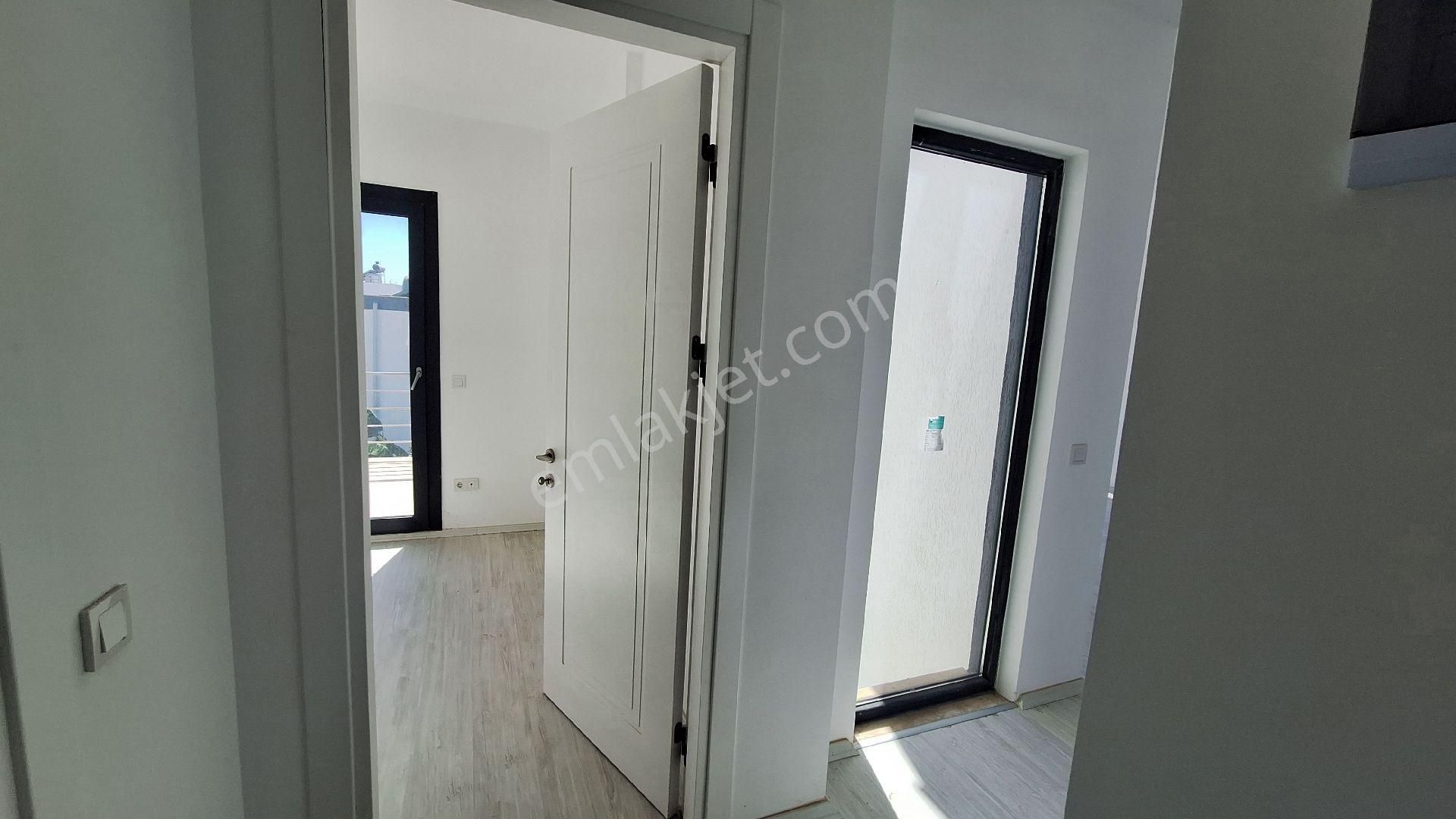 Gümüşlük'te, 2+1 Yepyeni, Taşınmaya Hazır, Kısmi Deniz Manzaralı, Muhteşem Işık Alan Ferah Daire - Görsel 29