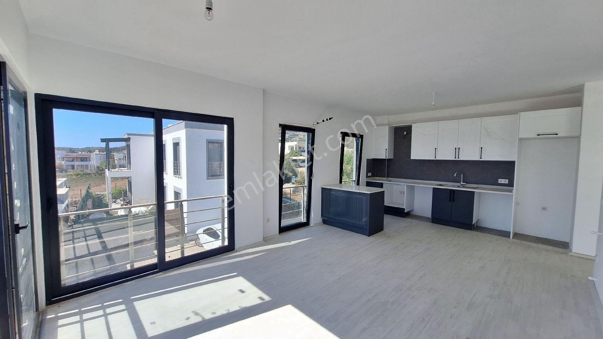 Gümüşlük'te, 2+1 Yepyeni, Taşınmaya Hazır, Kısmi Deniz Manzaralı, Muhteşem Işık Alan Ferah Daire - Görsel 21