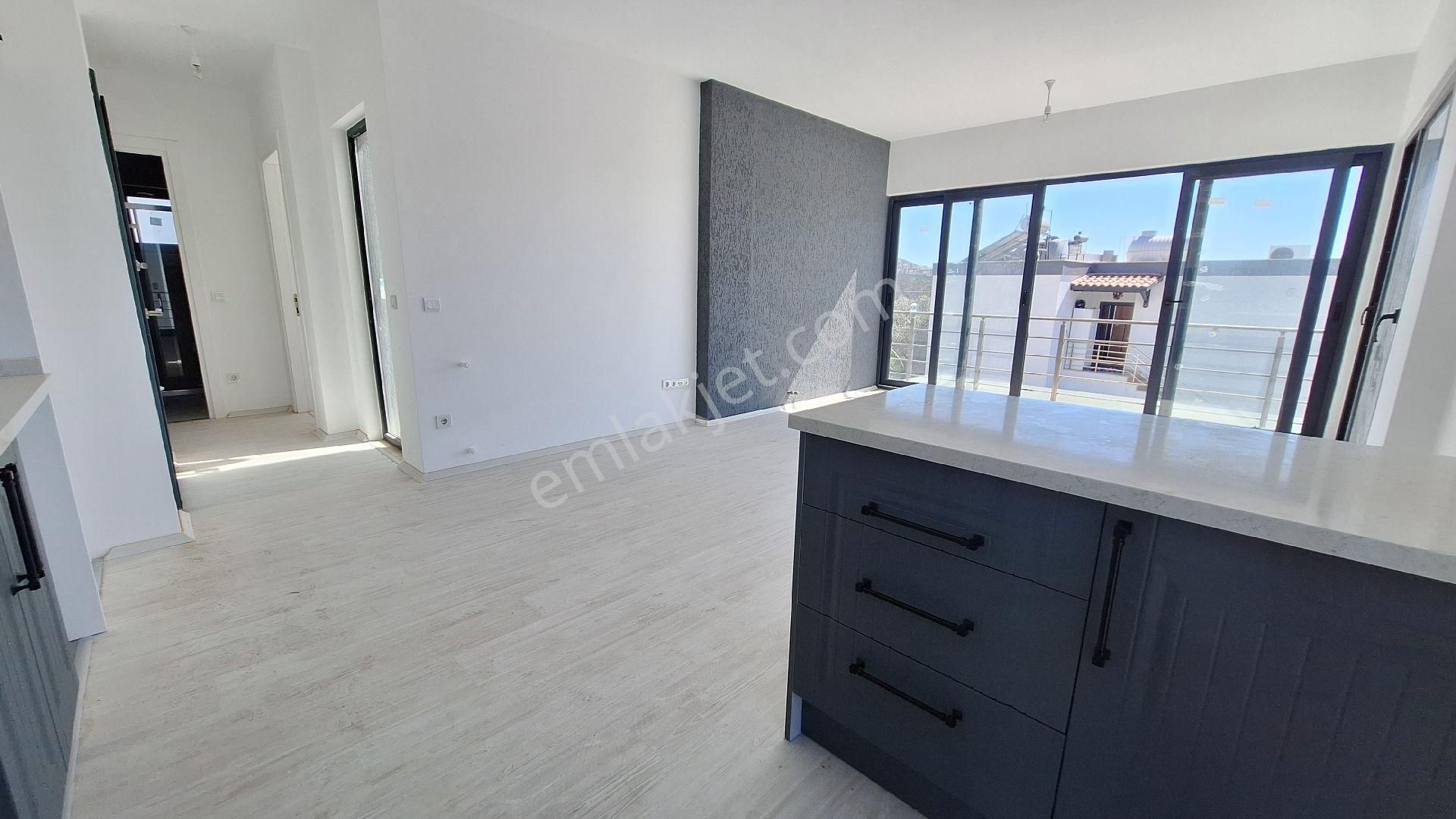 Gümüşlük'te, 2+1 Yepyeni, Taşınmaya Hazır, Kısmi Deniz Manzaralı, Muhteşem Işık Alan Ferah Daire - Görsel 16