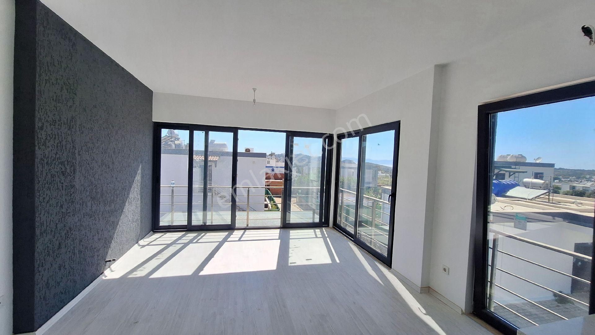 Gümüşlük'te, 2+1 Yepyeni, Taşınmaya Hazır, Kısmi Deniz Manzaralı, Muhteşem Işık Alan Ferah Daire - Görsel 11