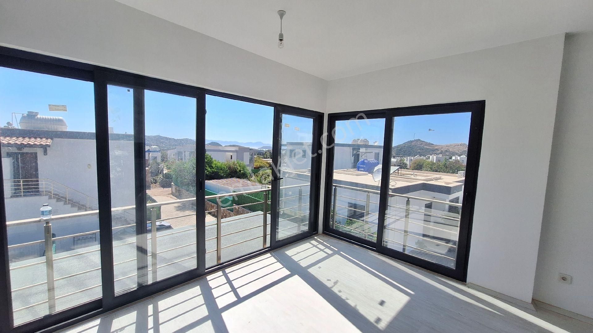 Gümüşlük'te, 2+1 Yepyeni, Taşınmaya Hazır, Kısmi Deniz Manzaralı, Muhteşem Işık Alan Ferah Daire - Görsel 13