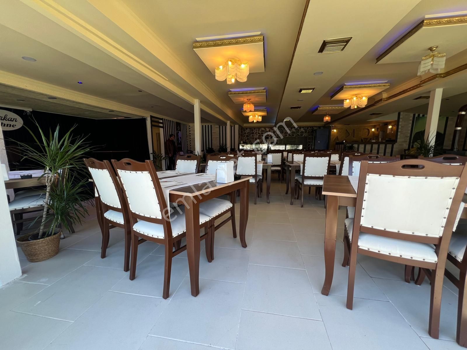 Bodrum Bitez Sahiline 200mt Mesafede Devren Kiralık Restaurant - Görsel 3