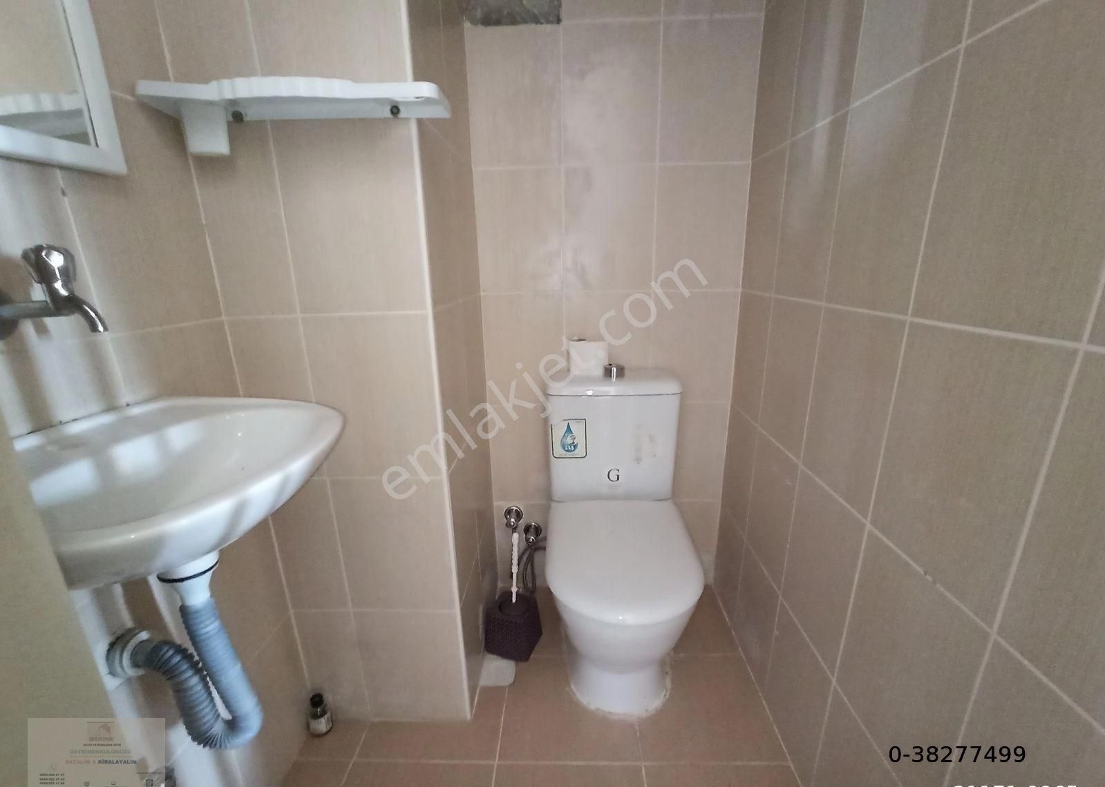 Merkeze Yakın Asansörlü Yeni Binada 200 M² 5+2 Ayrı Girişli Dubleks - Görsel 35