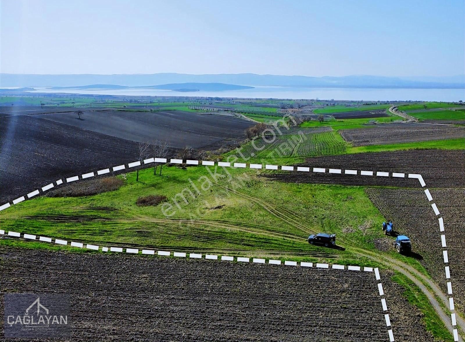 Karacabey Karakoca'da Göl Manzaralı, Yatırımlık Fırsat Tarla - Görsel 7