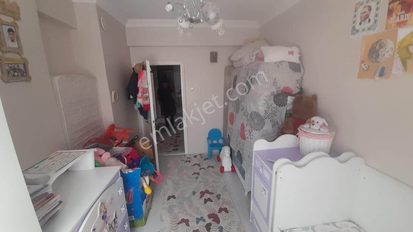 Dinamikten Satlık Yenimahellede Daire - Görsel 17