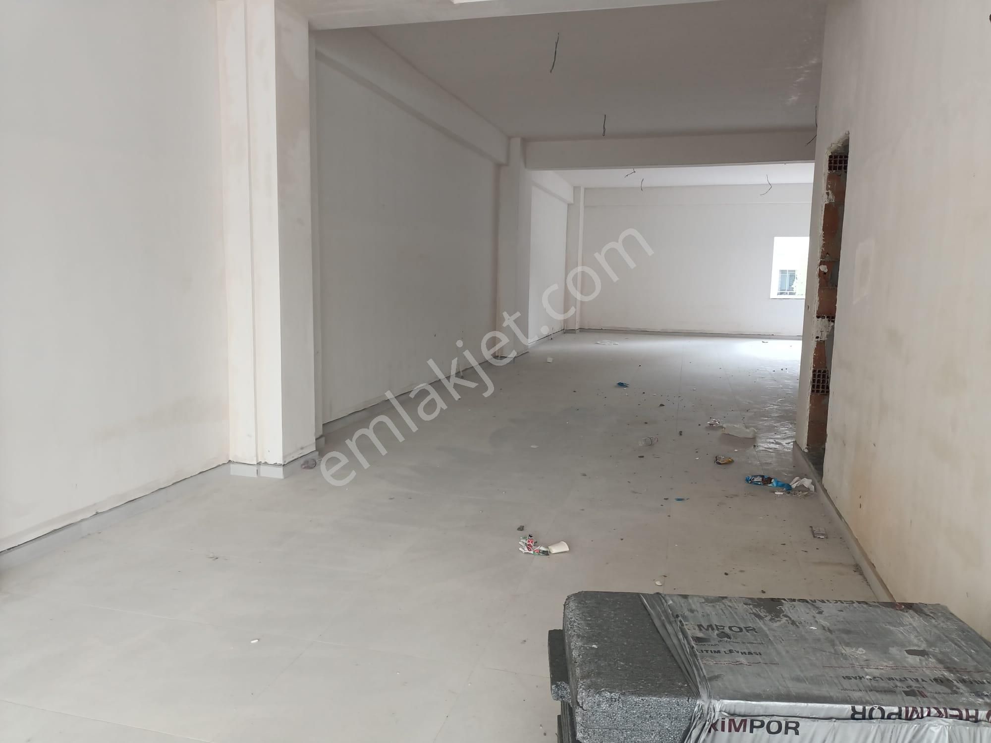Körfez Hacıosman Mahallesinde Cadde Üzeri 140 M² Sıfır Dükkan - Görsel 17